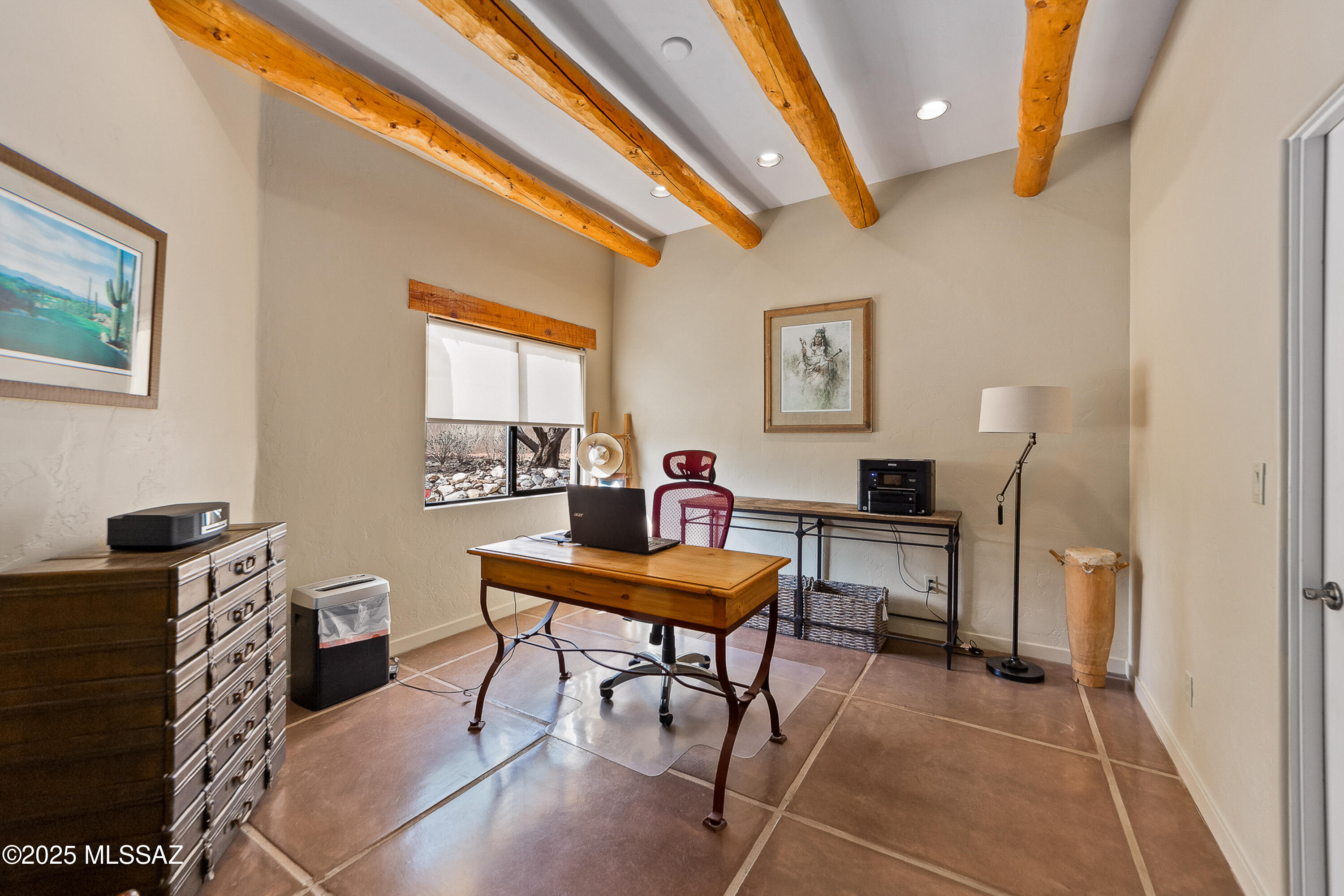 766 W Silver Eagle Court