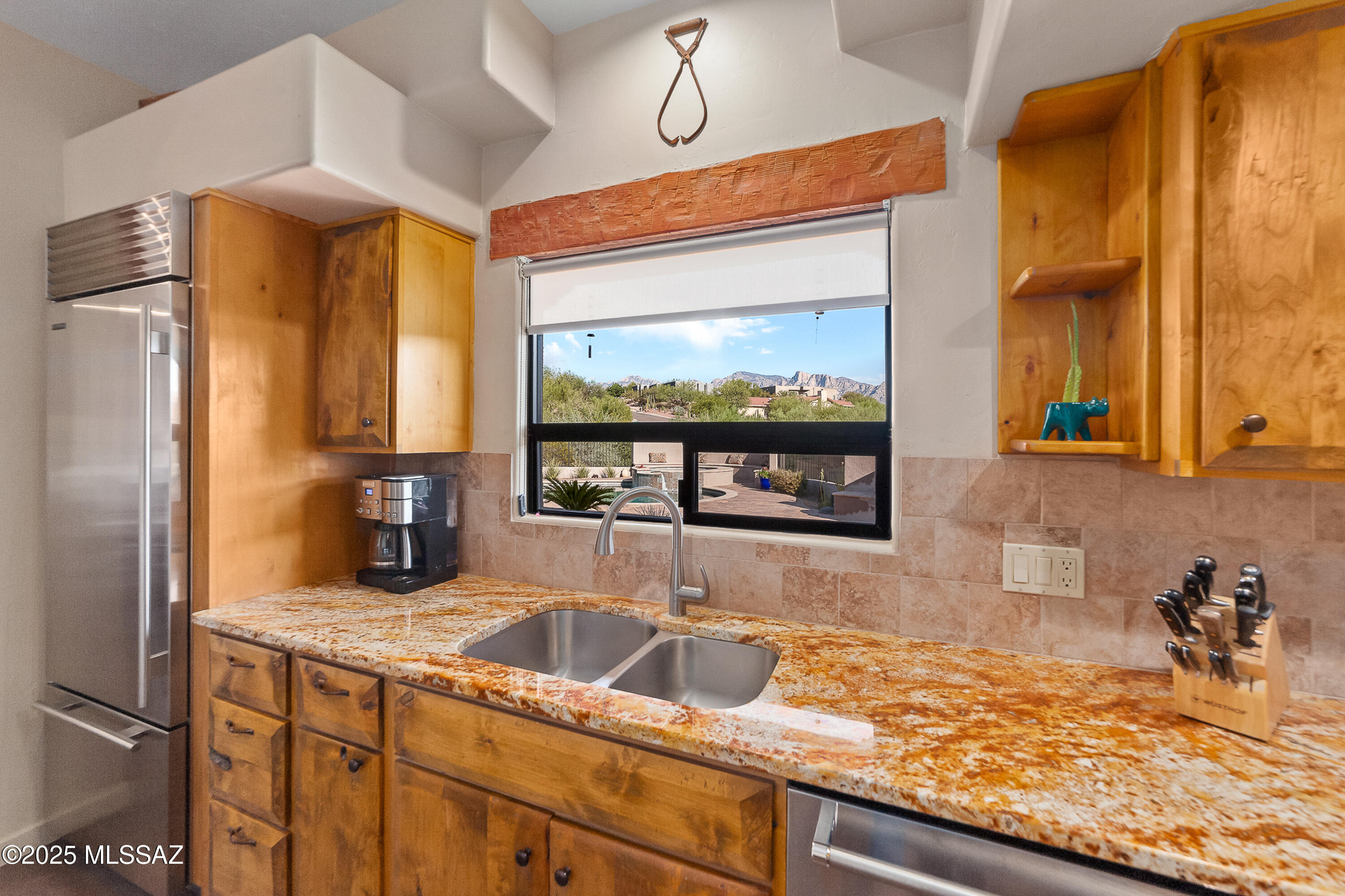 766 W Silver Eagle Court