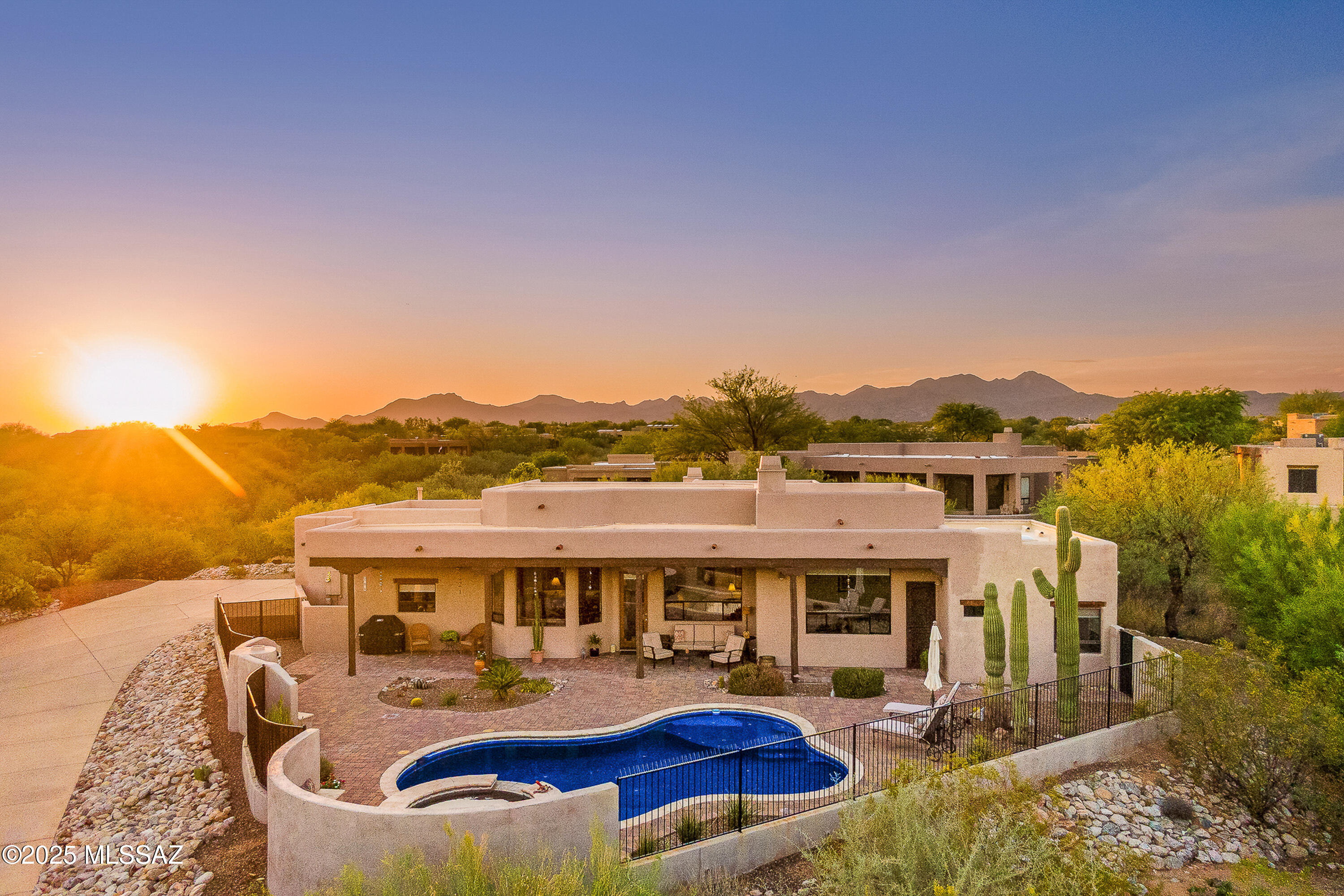 766 W Silver Eagle Court