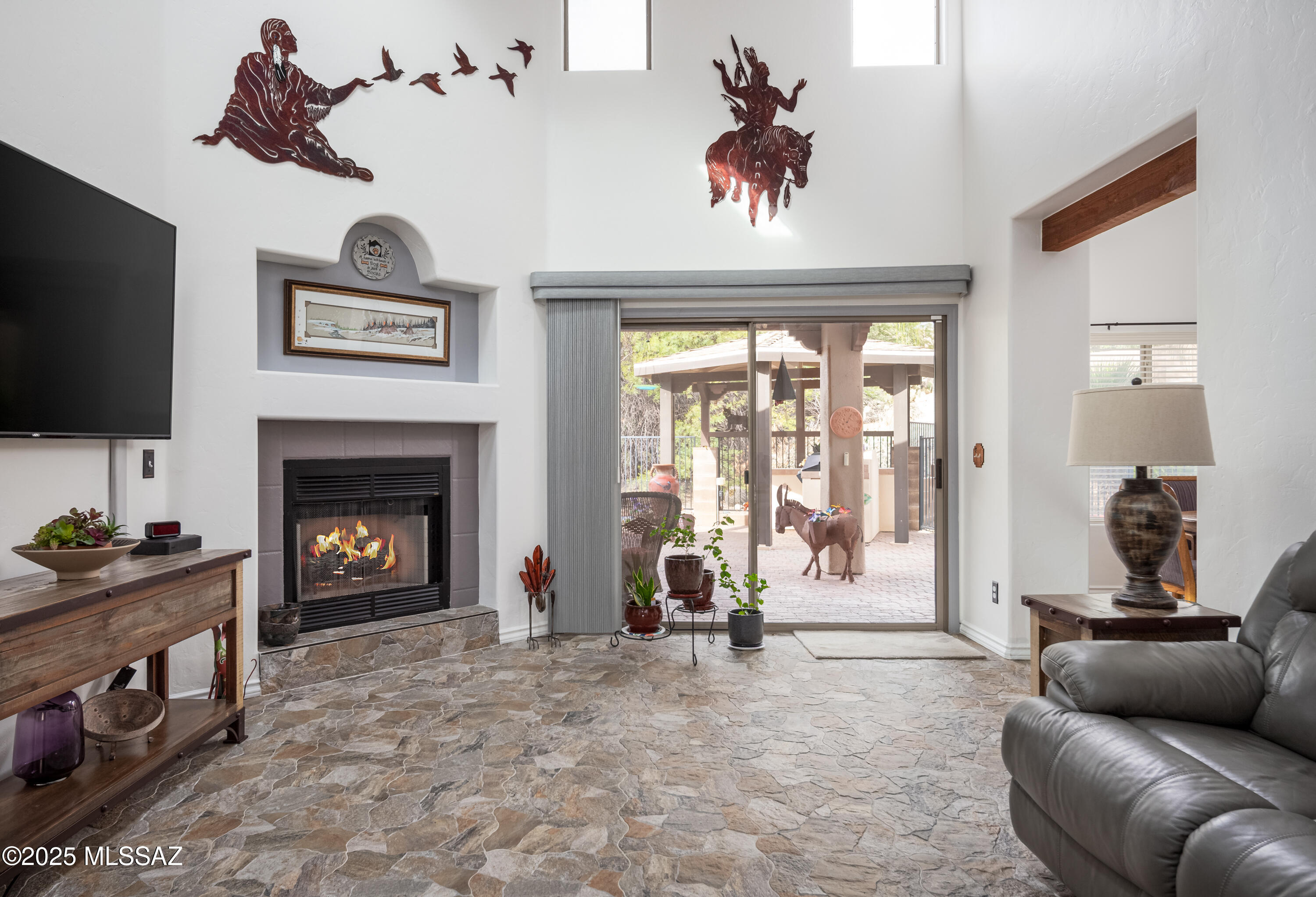 1681 E Moonshroud Drive