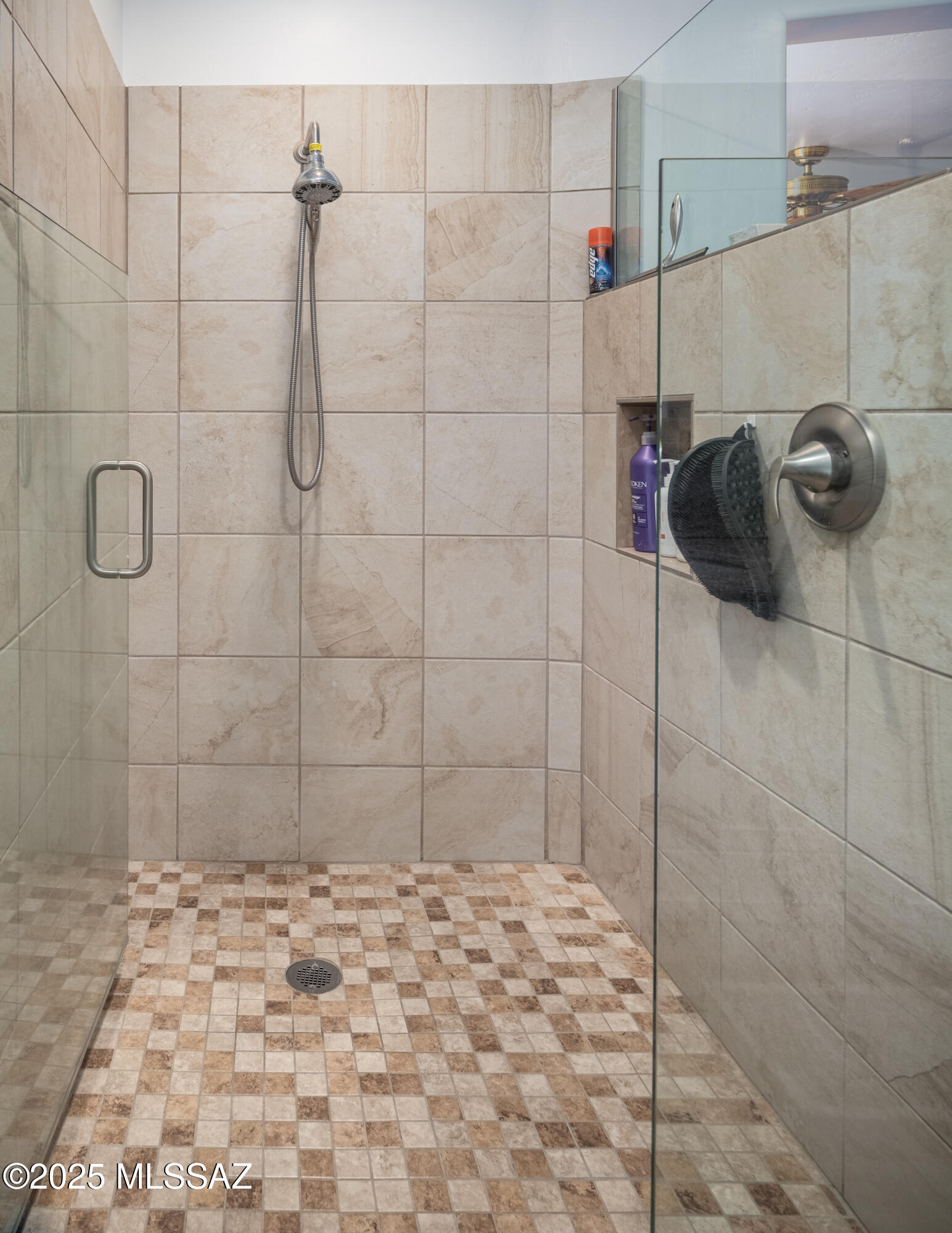 1681 E Moonshroud Drive