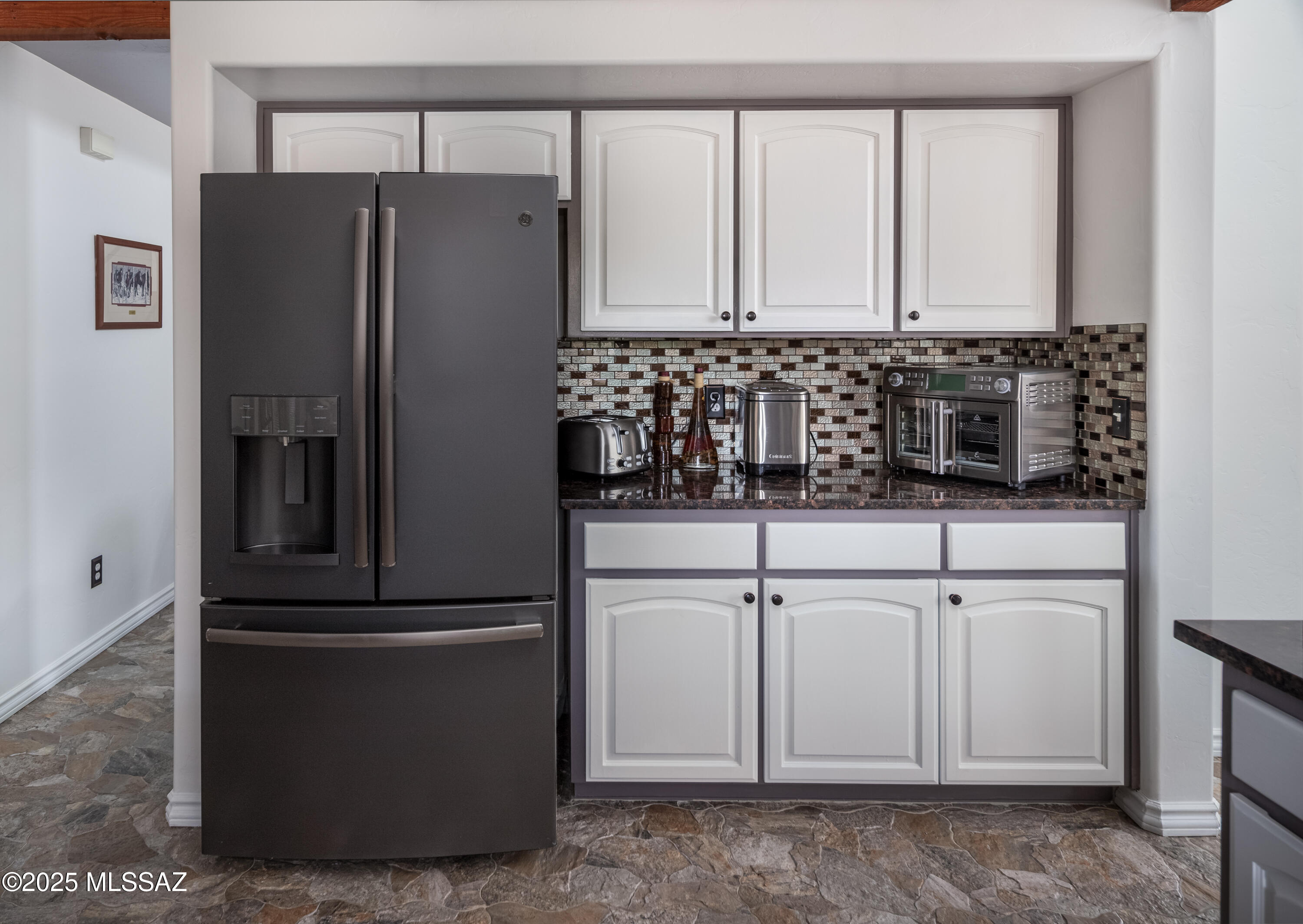 1681 E Moonshroud Drive