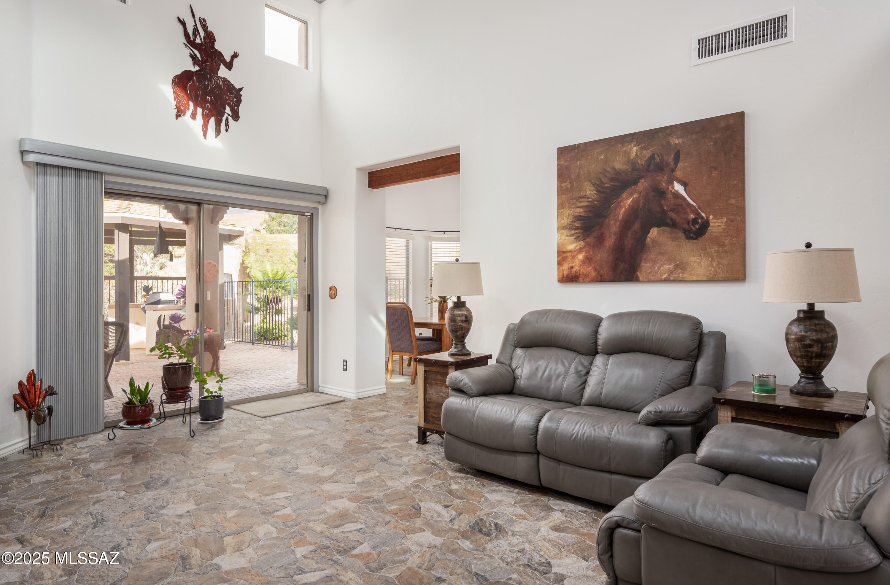 1681 E Moonshroud Drive