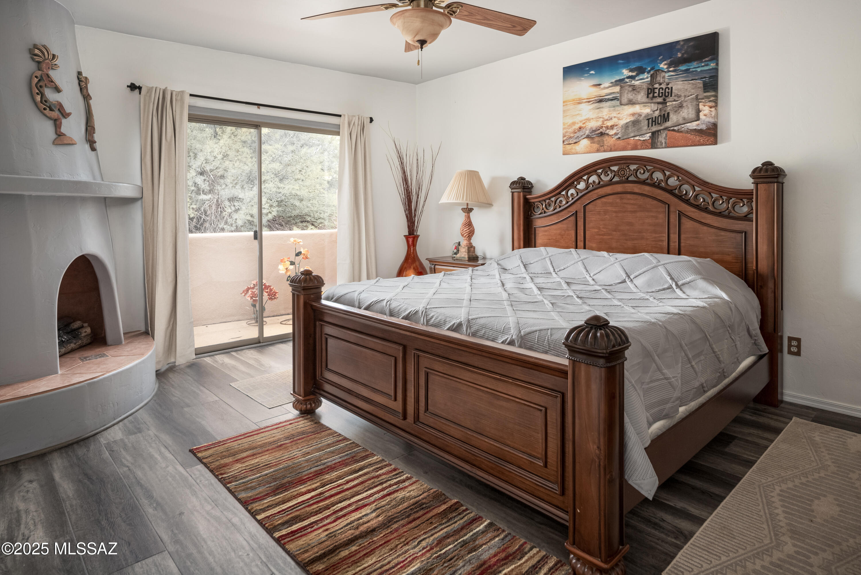 1681 E Moonshroud Drive