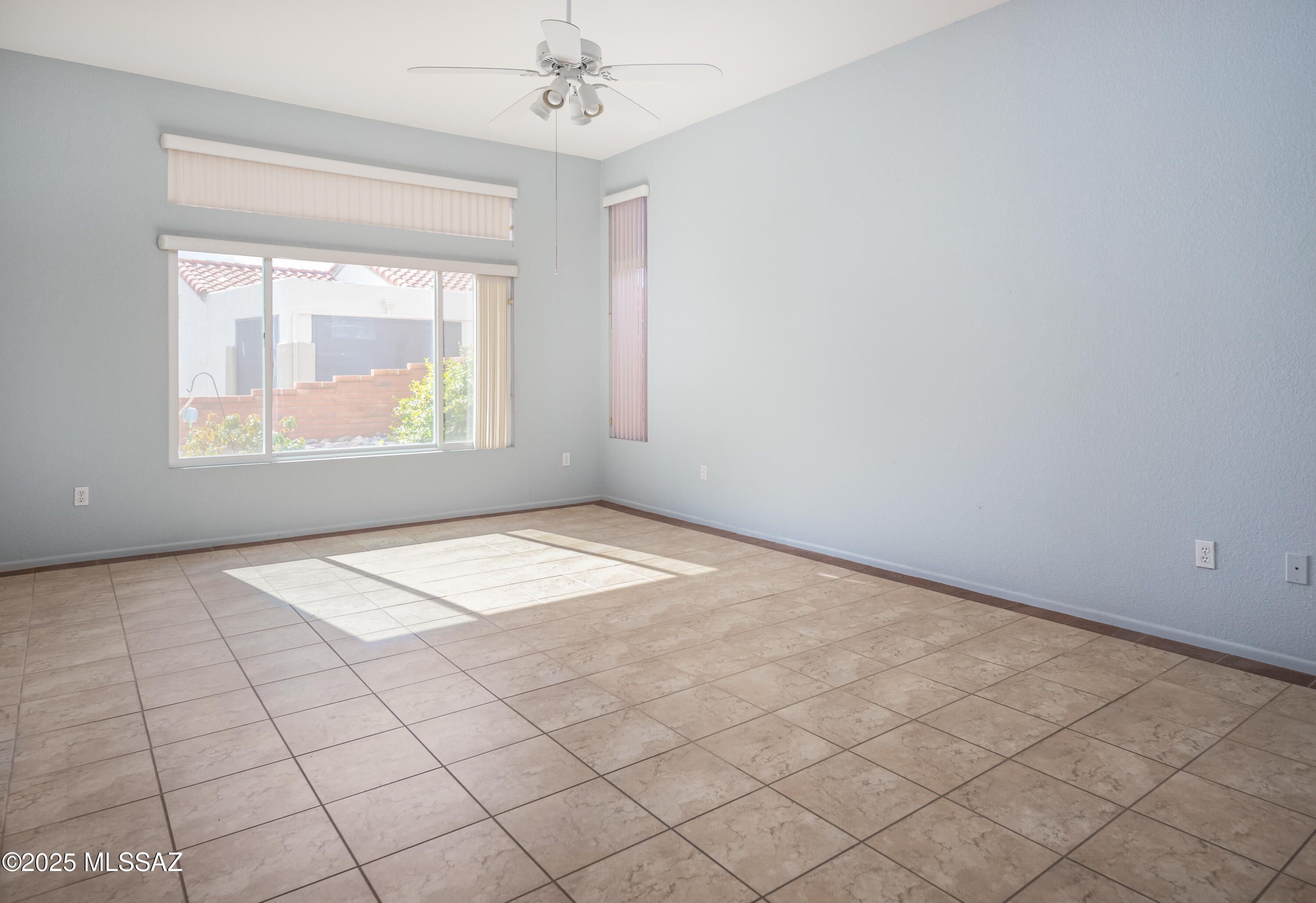 938 E Grass Meadow Place