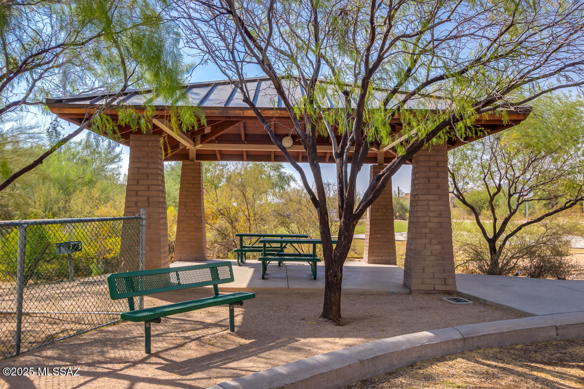 5134 W New Shadow Way