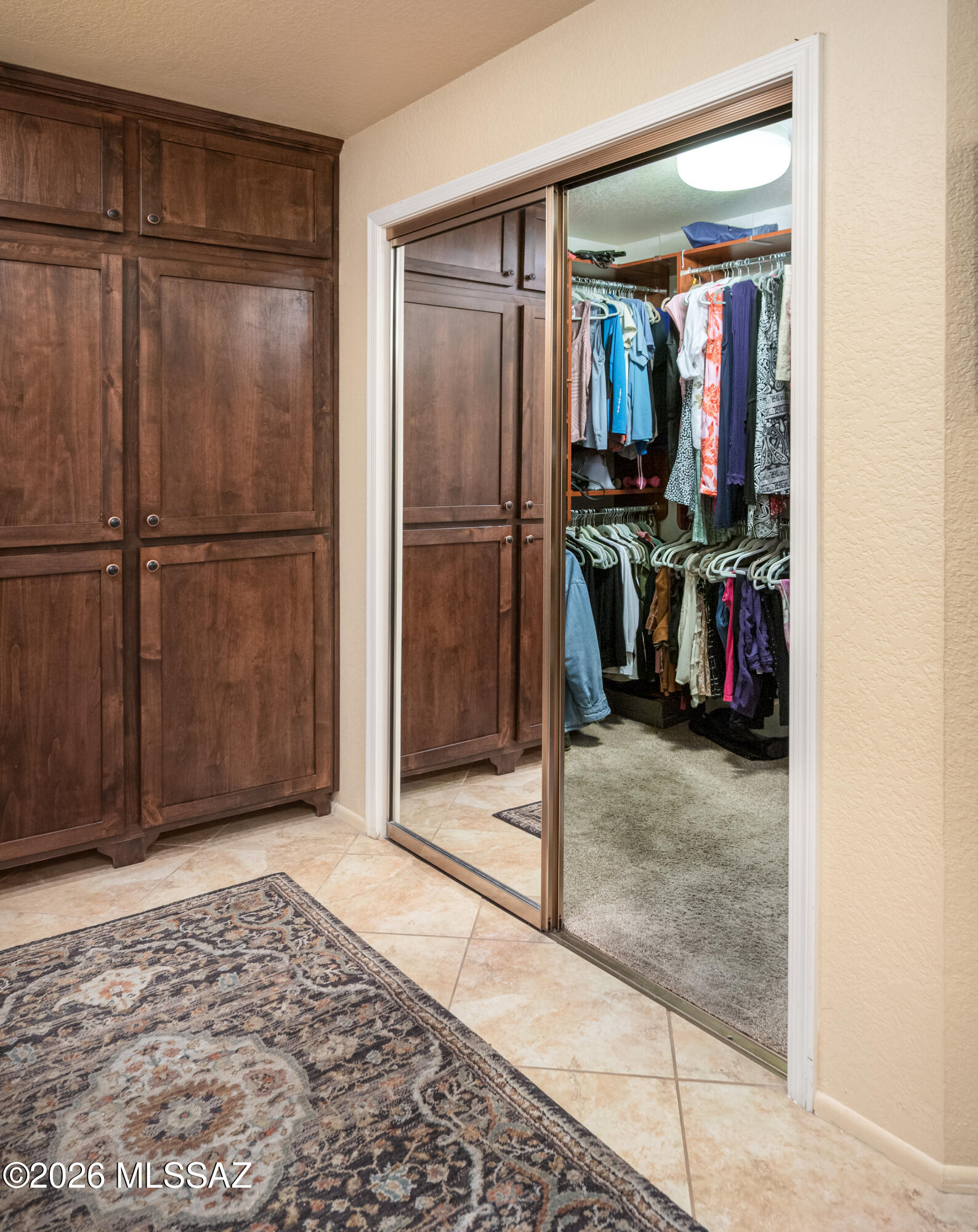 1721 E Chalk Creek Court