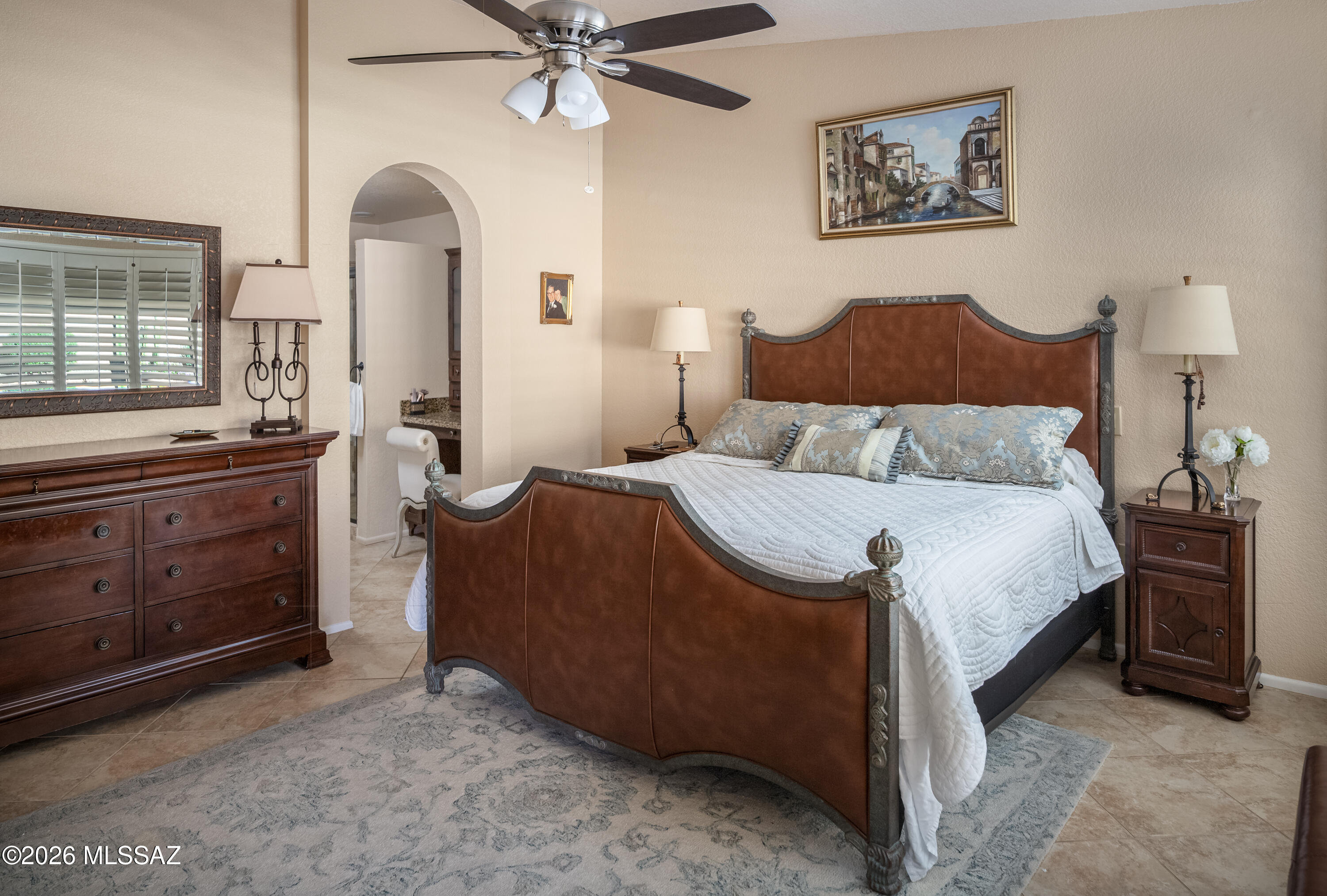 1721 E Chalk Creek Court