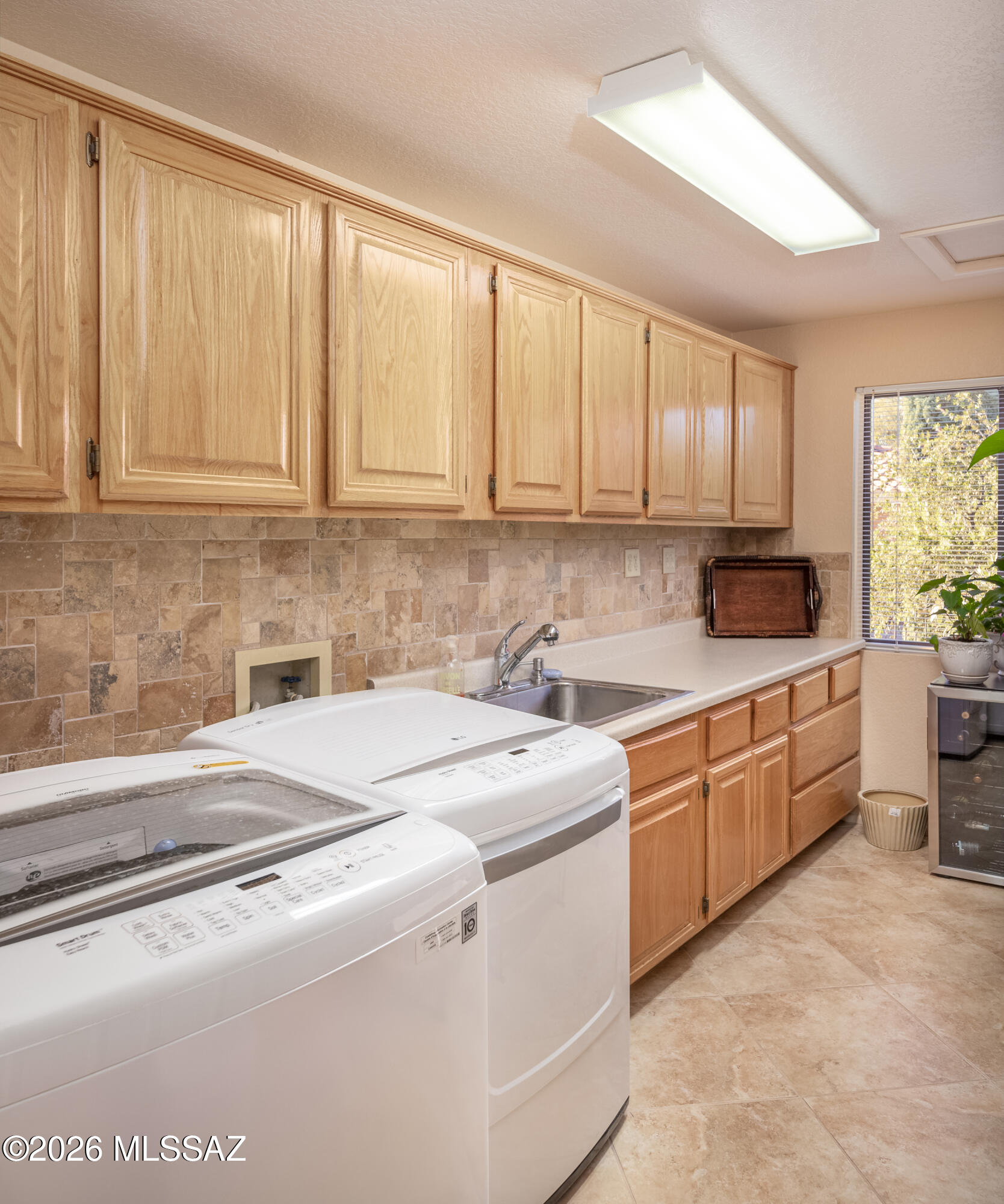 1721 E Chalk Creek Court