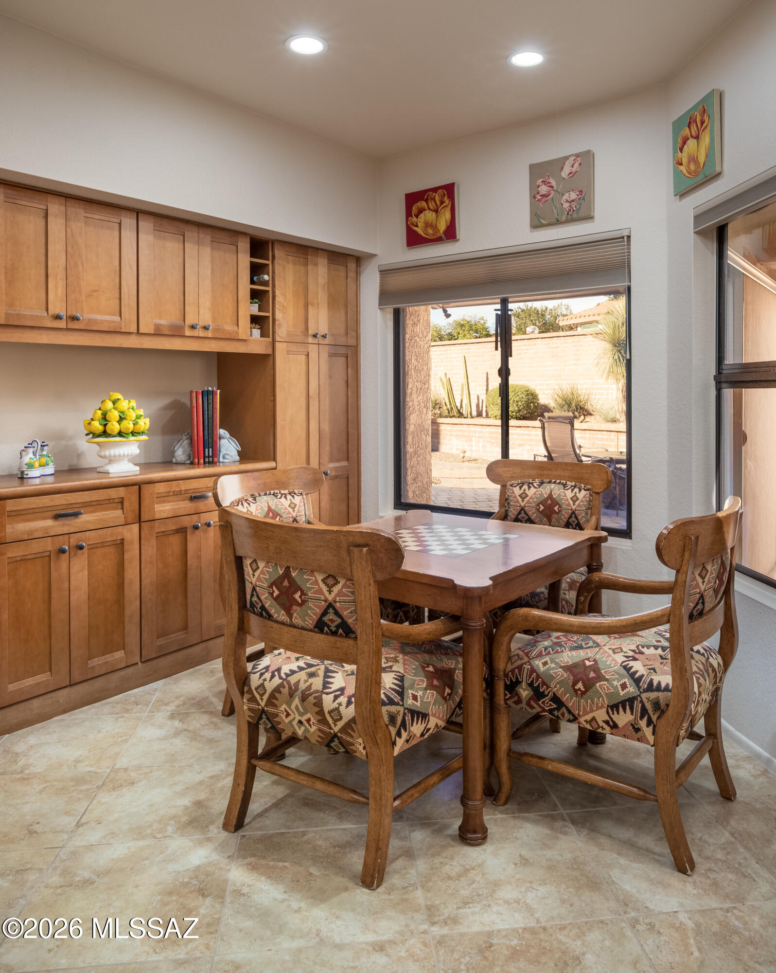 1721 E Chalk Creek Court