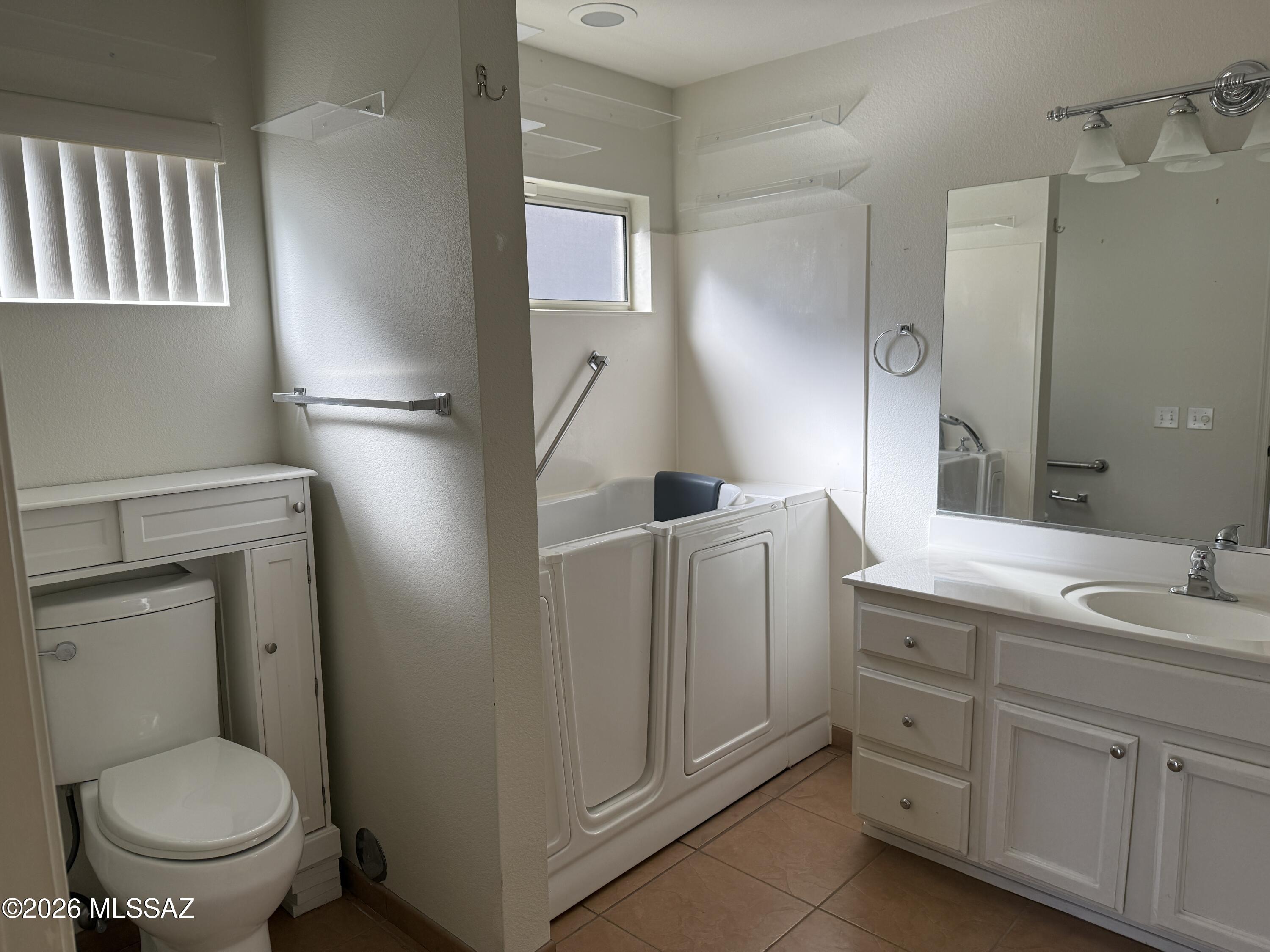 13660 N Tom Ryans Way