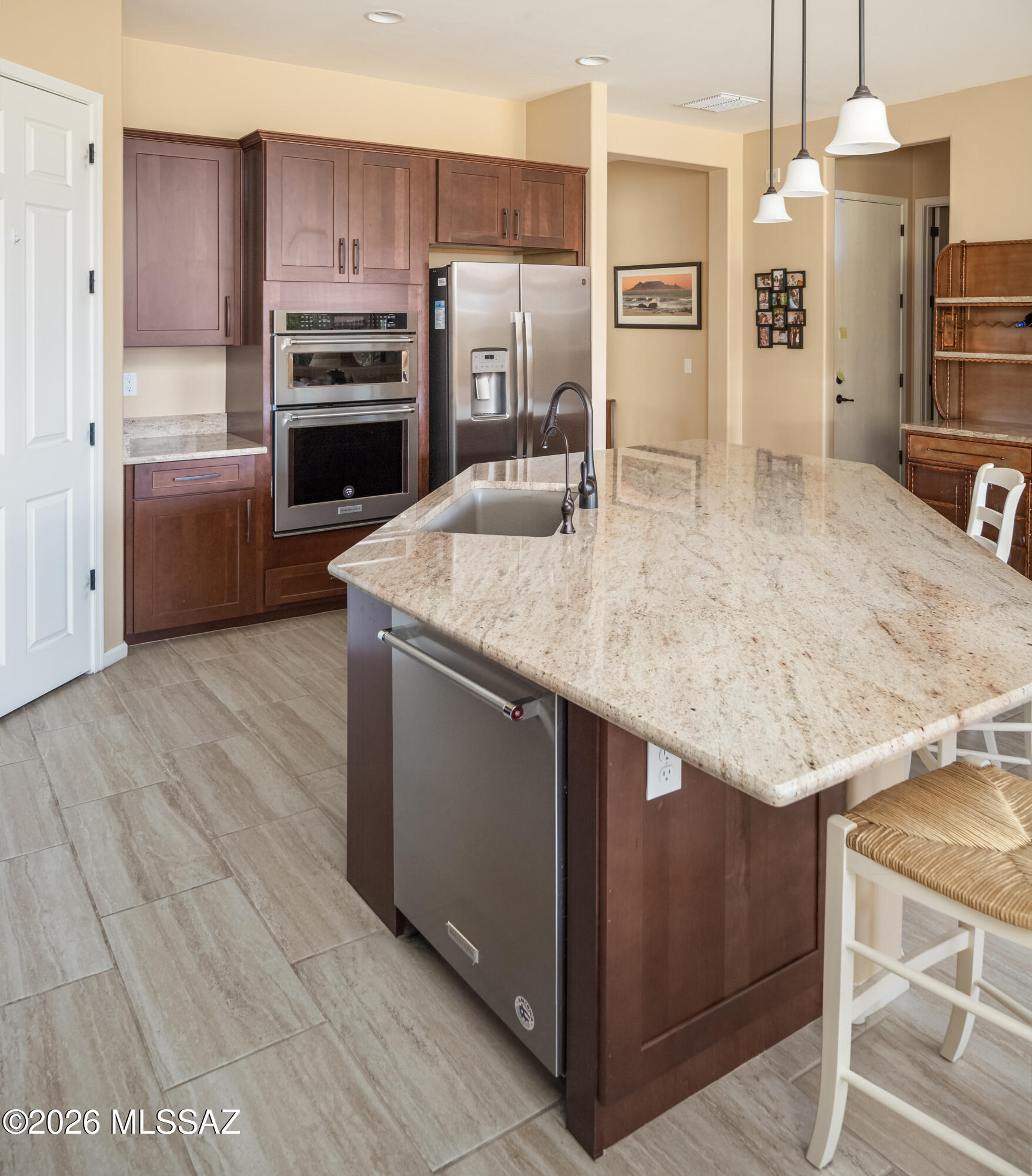 13212 N Stonecrop Lane