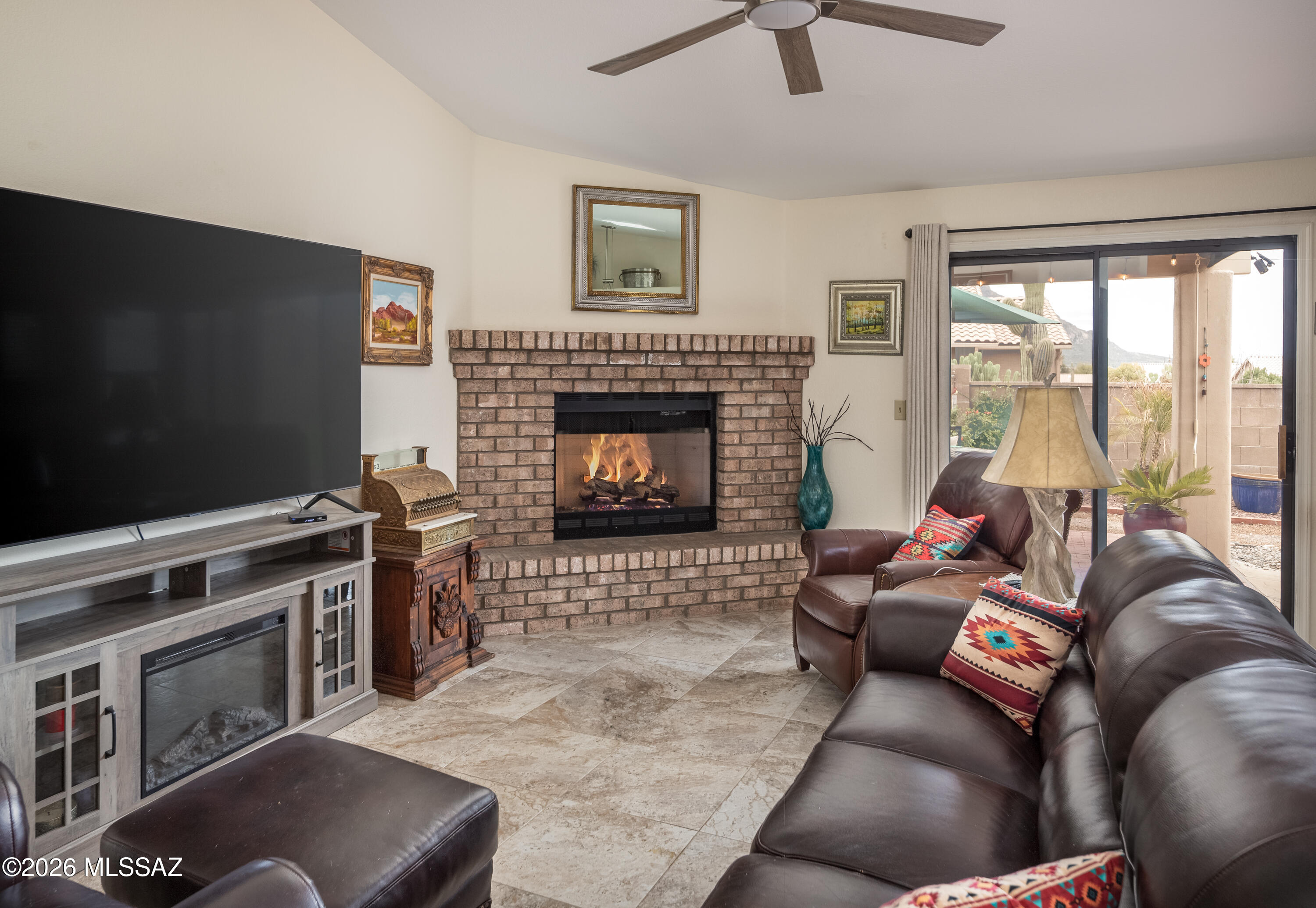 1510 E Ganymede Drive