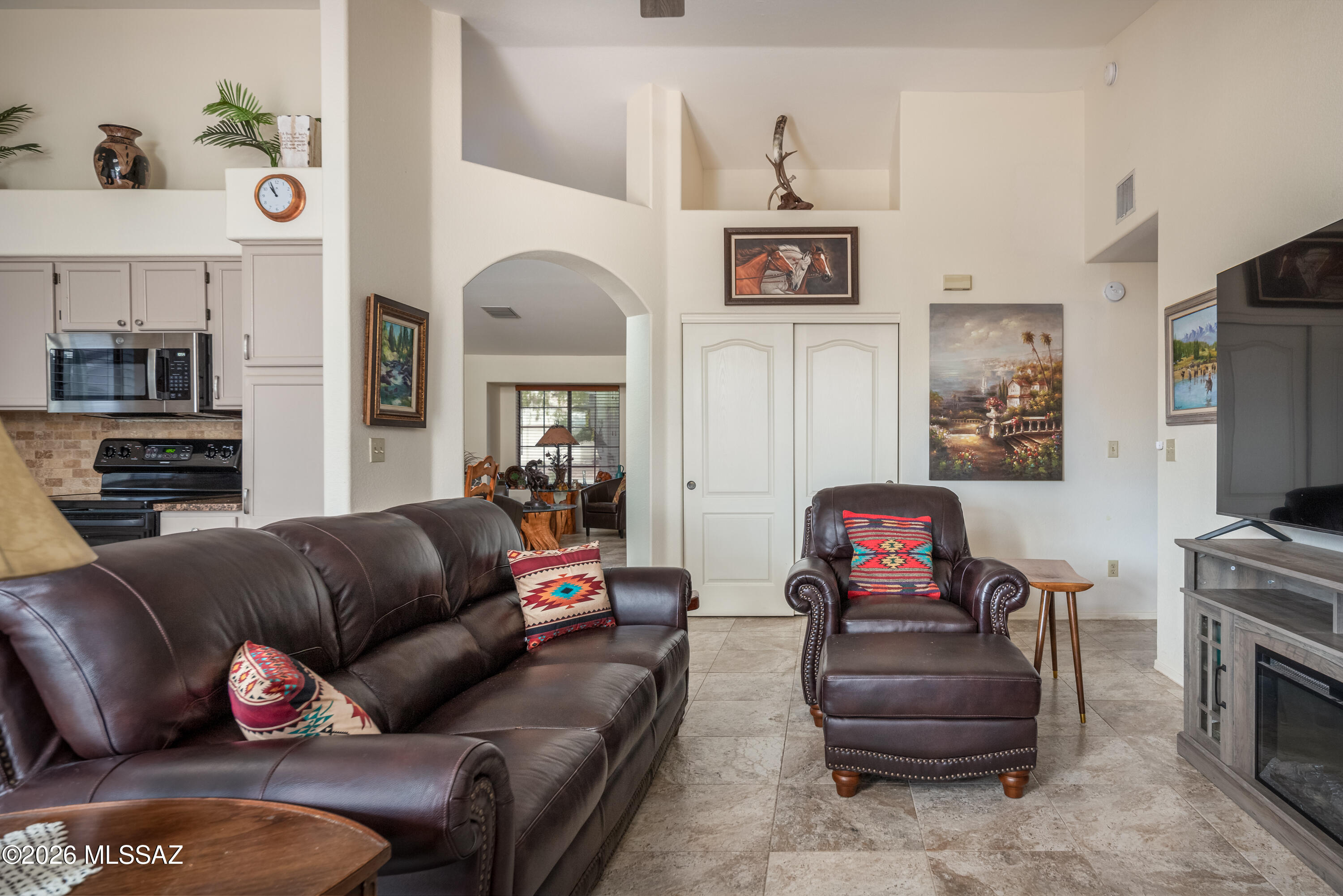 1510 E Ganymede Drive