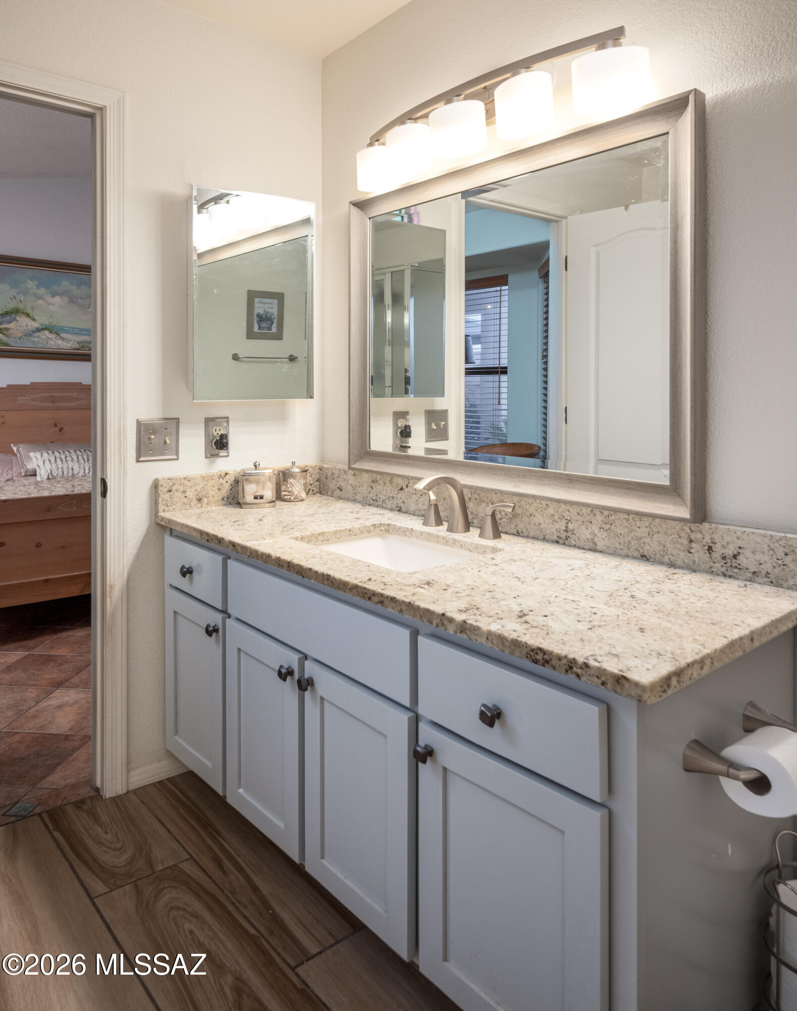 1510 E Ganymede Drive