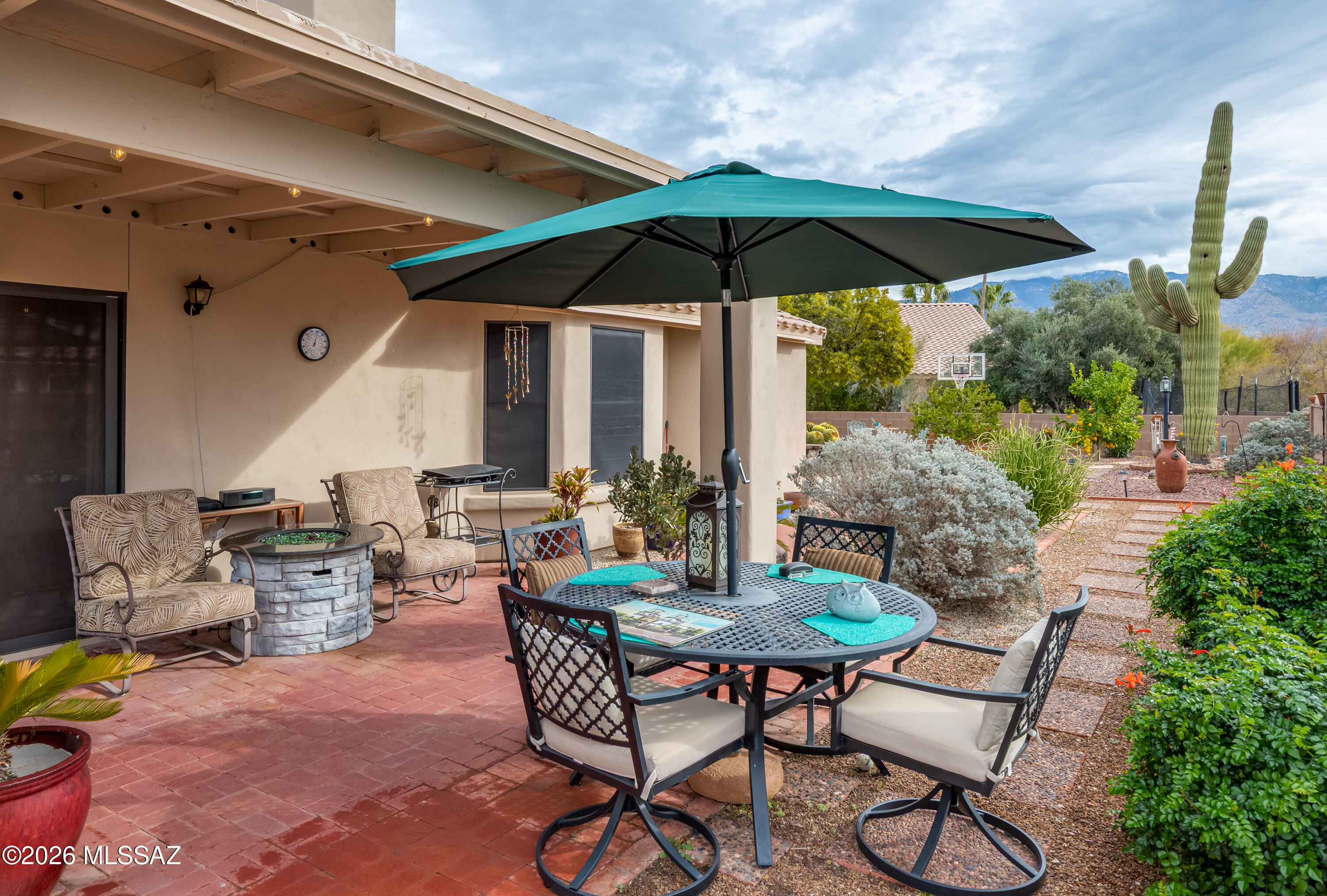 1510 E Ganymede Drive