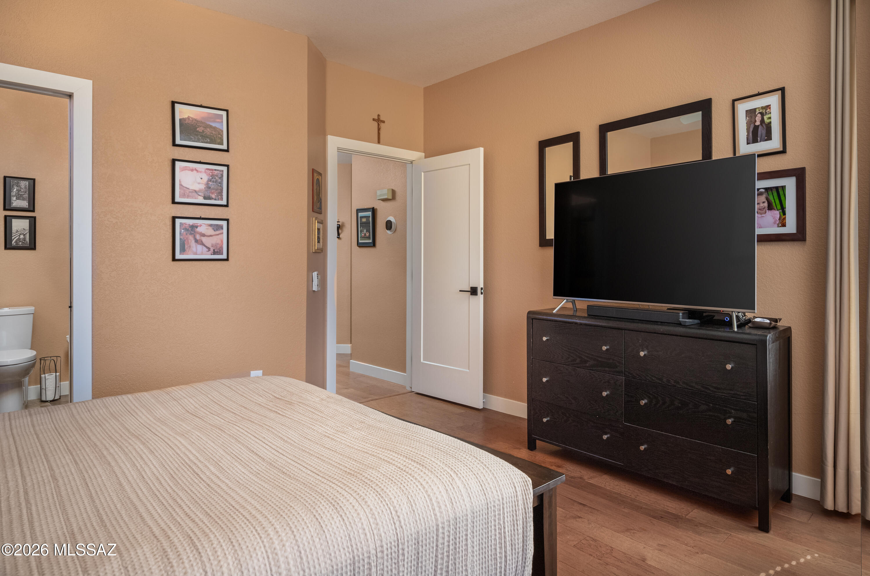 14301 N Trade Winds Way