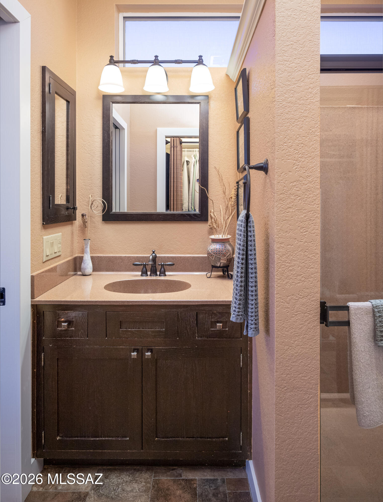 14301 N Trade Winds Way