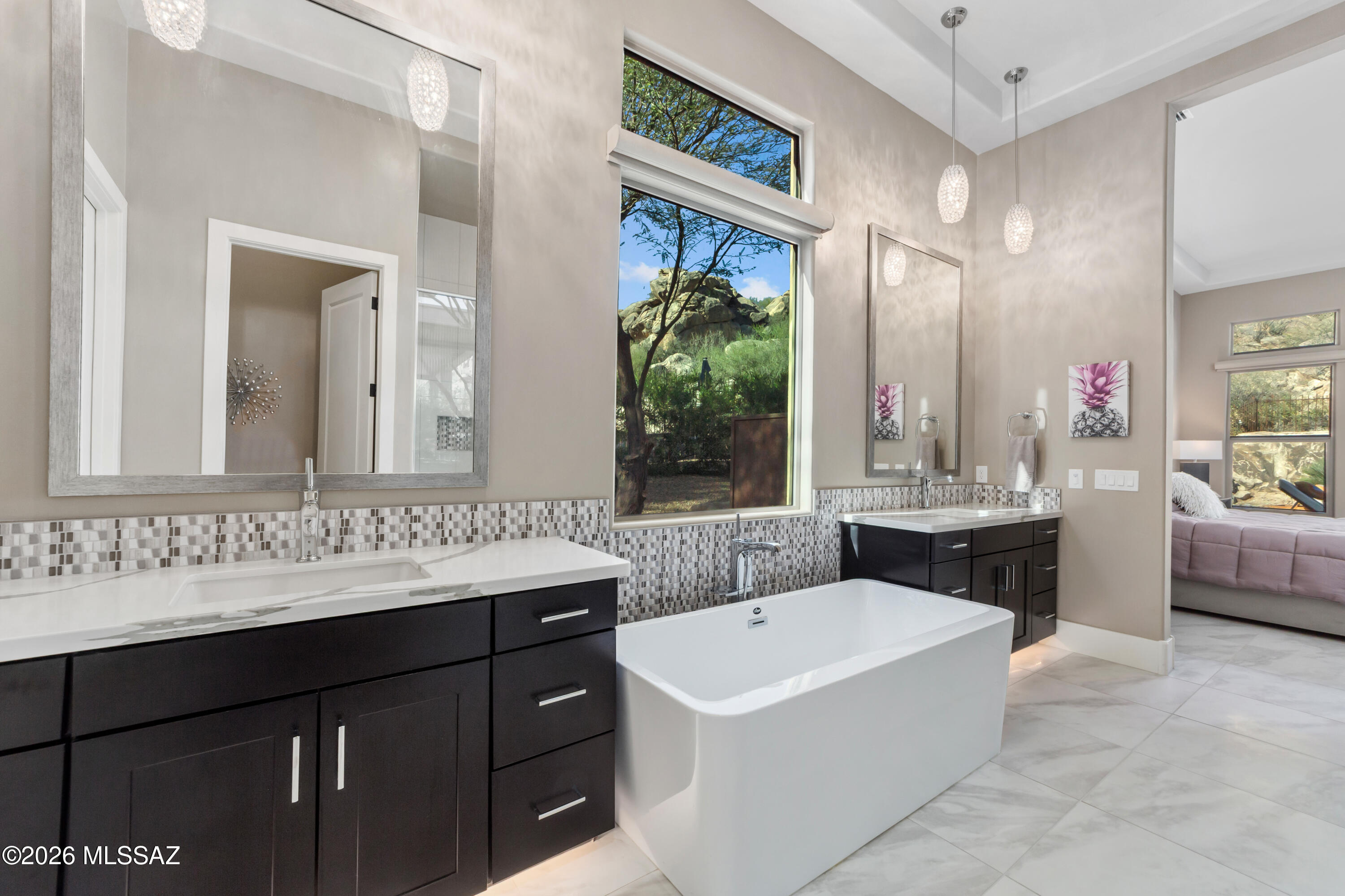 14356 N Stone View Place