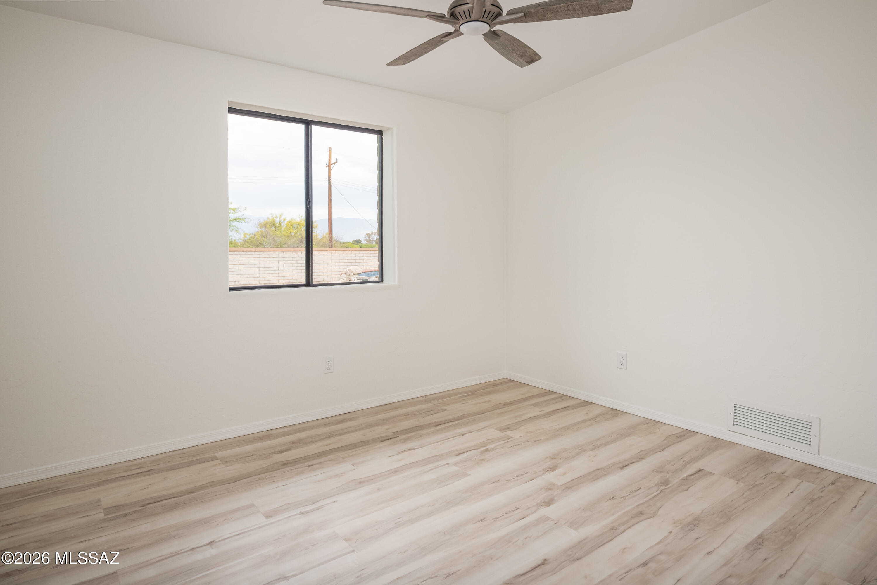 3440 N Bacobi Avenue