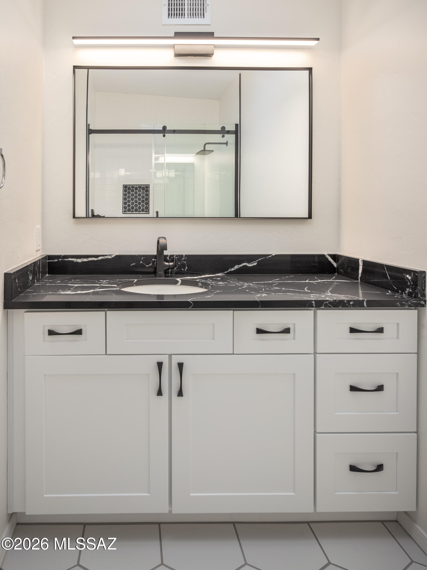 3440 N Bacobi Avenue