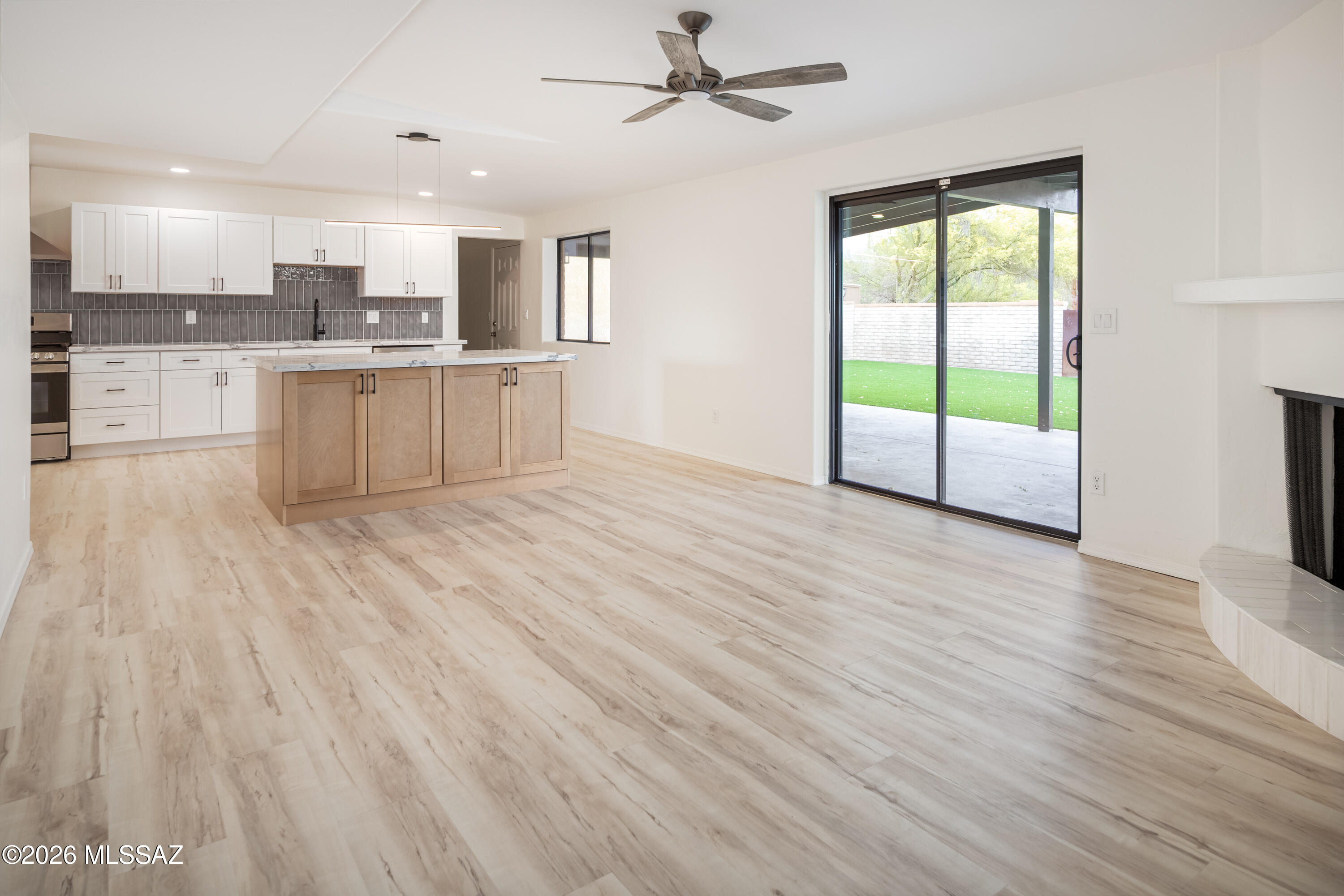 3440 N Bacobi Avenue