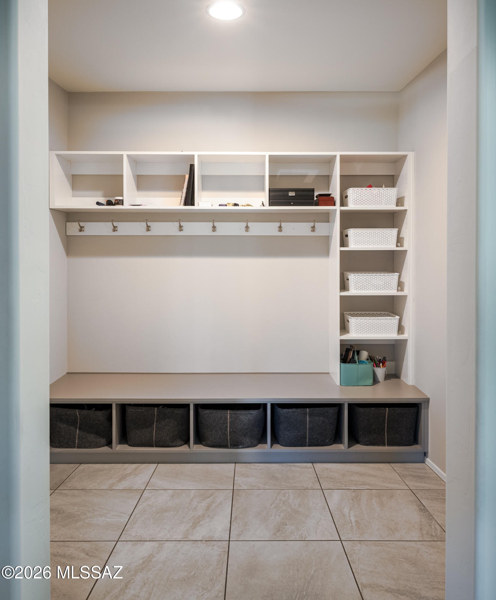 11085 N Hydrus Avenue