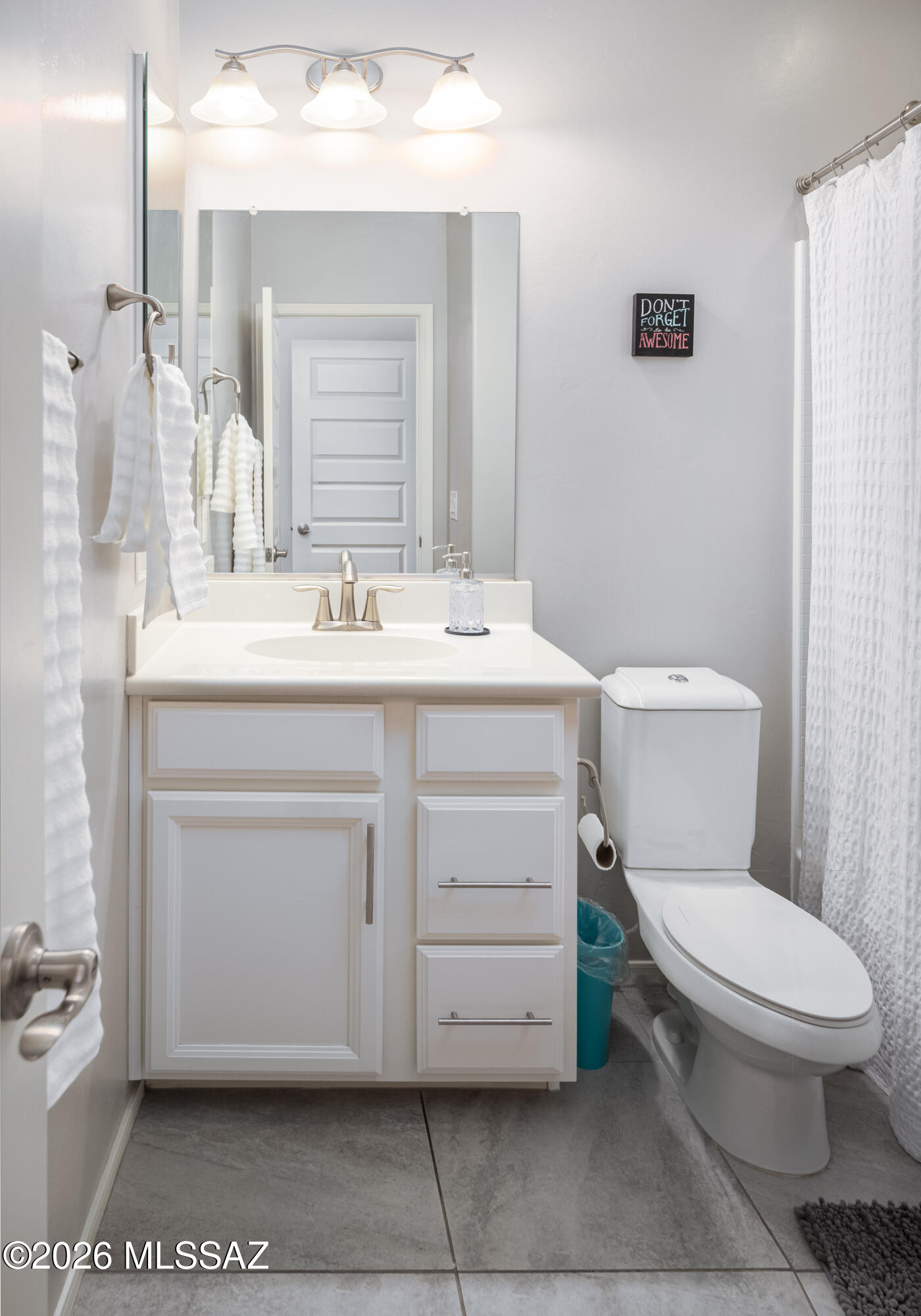 11085 N Hydrus Avenue