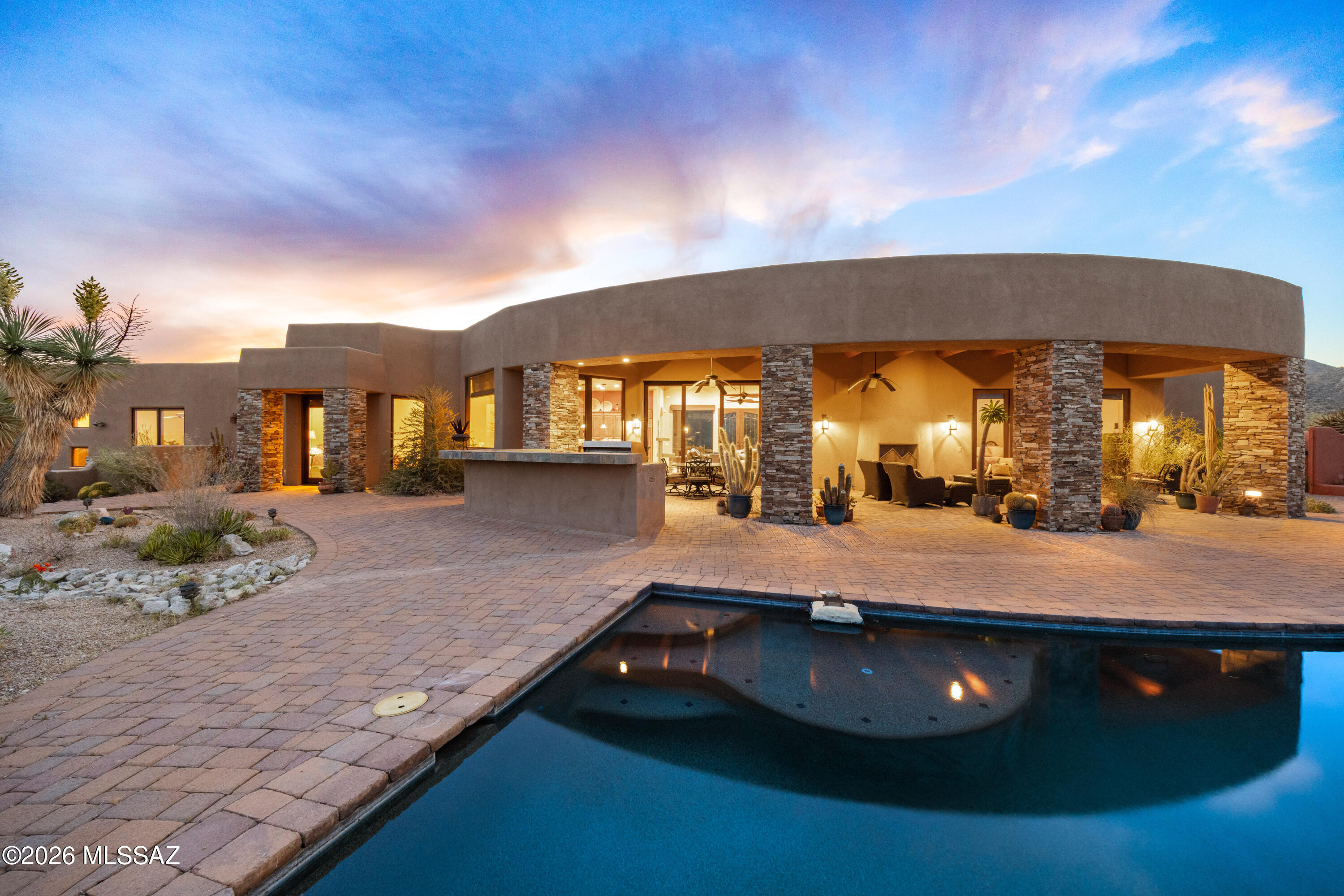 14050 N Hawk Canyon Trail