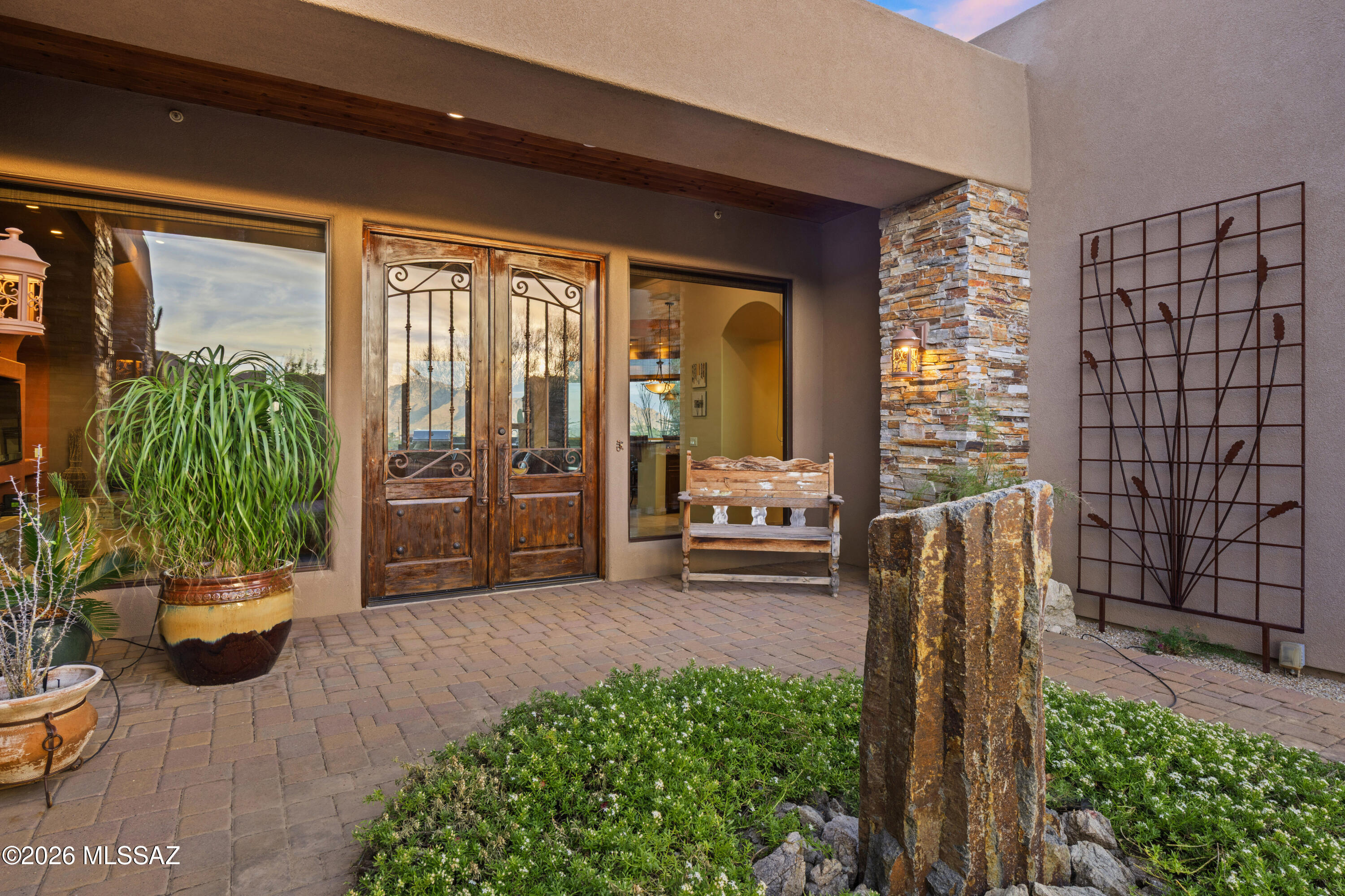 14050 N Hawk Canyon Trail