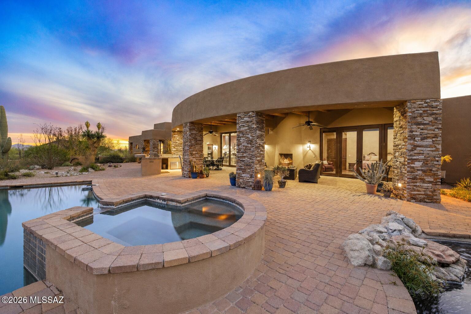 14050 N Hawk Canyon Trail