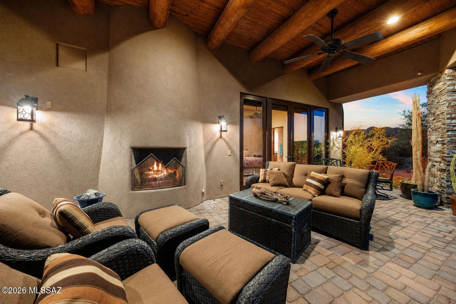 14050 N Hawk Canyon Trail