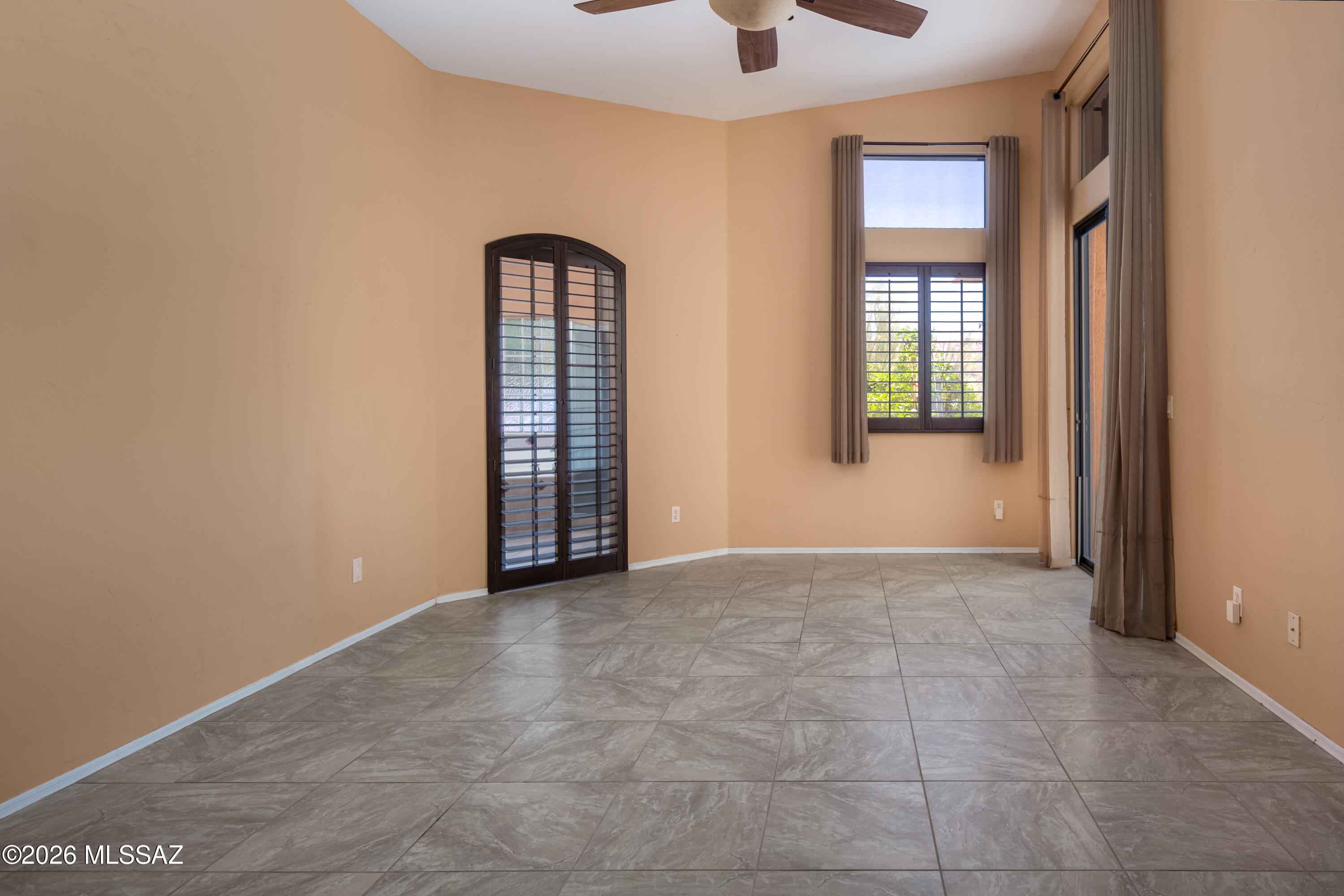 10290 N Calle Del Carnero