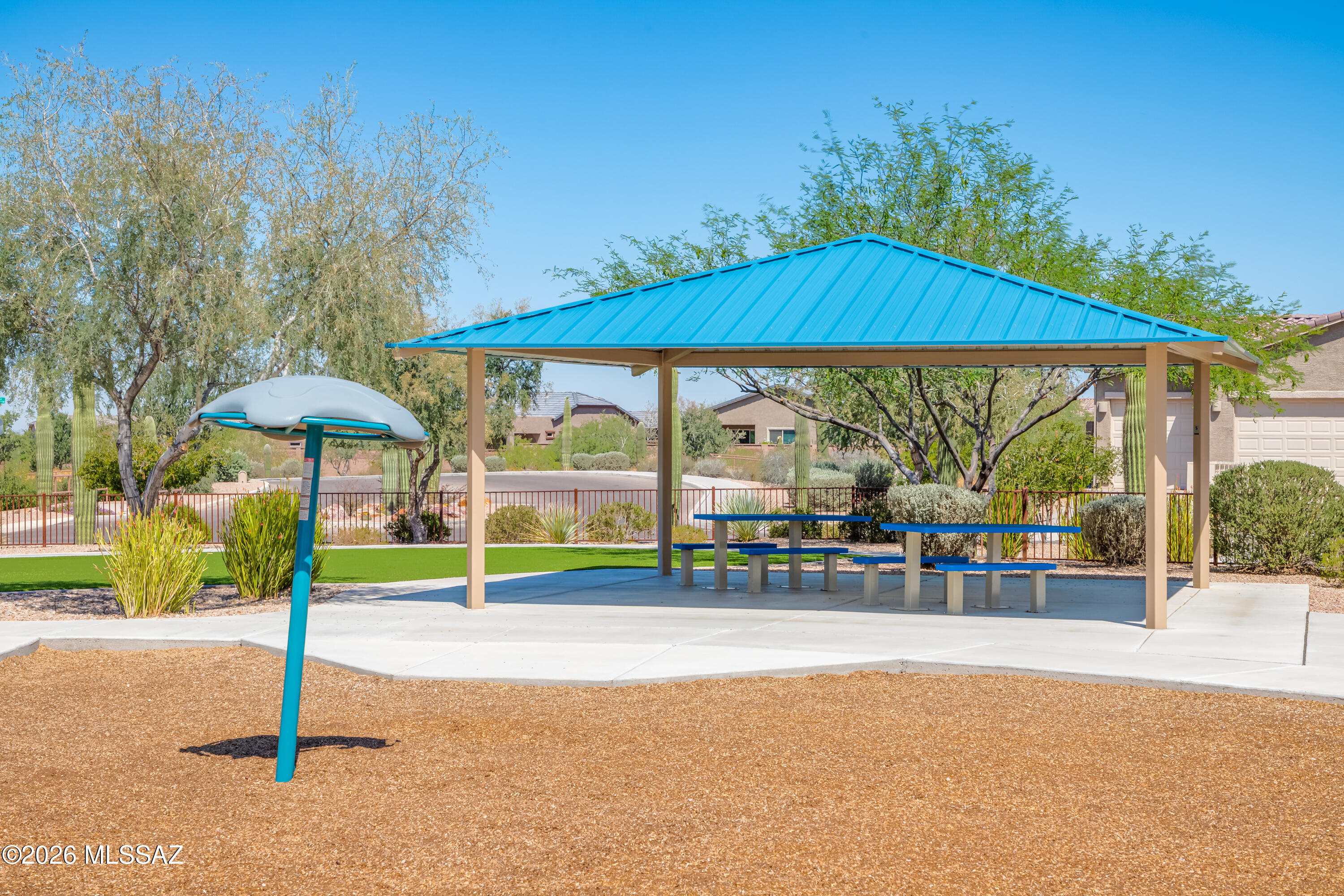 10731 N Cactus Point Drive