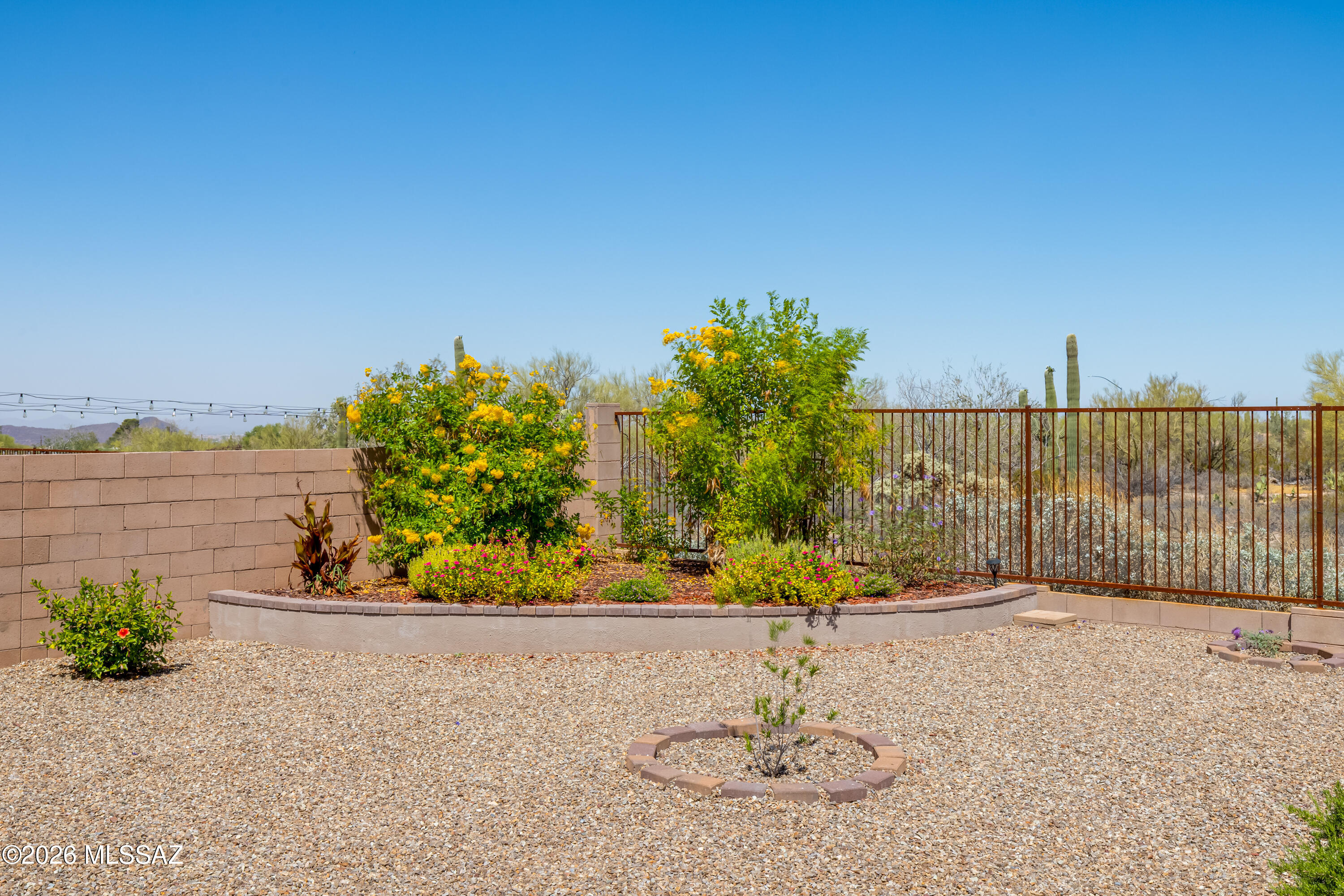 10731 N Cactus Point Drive