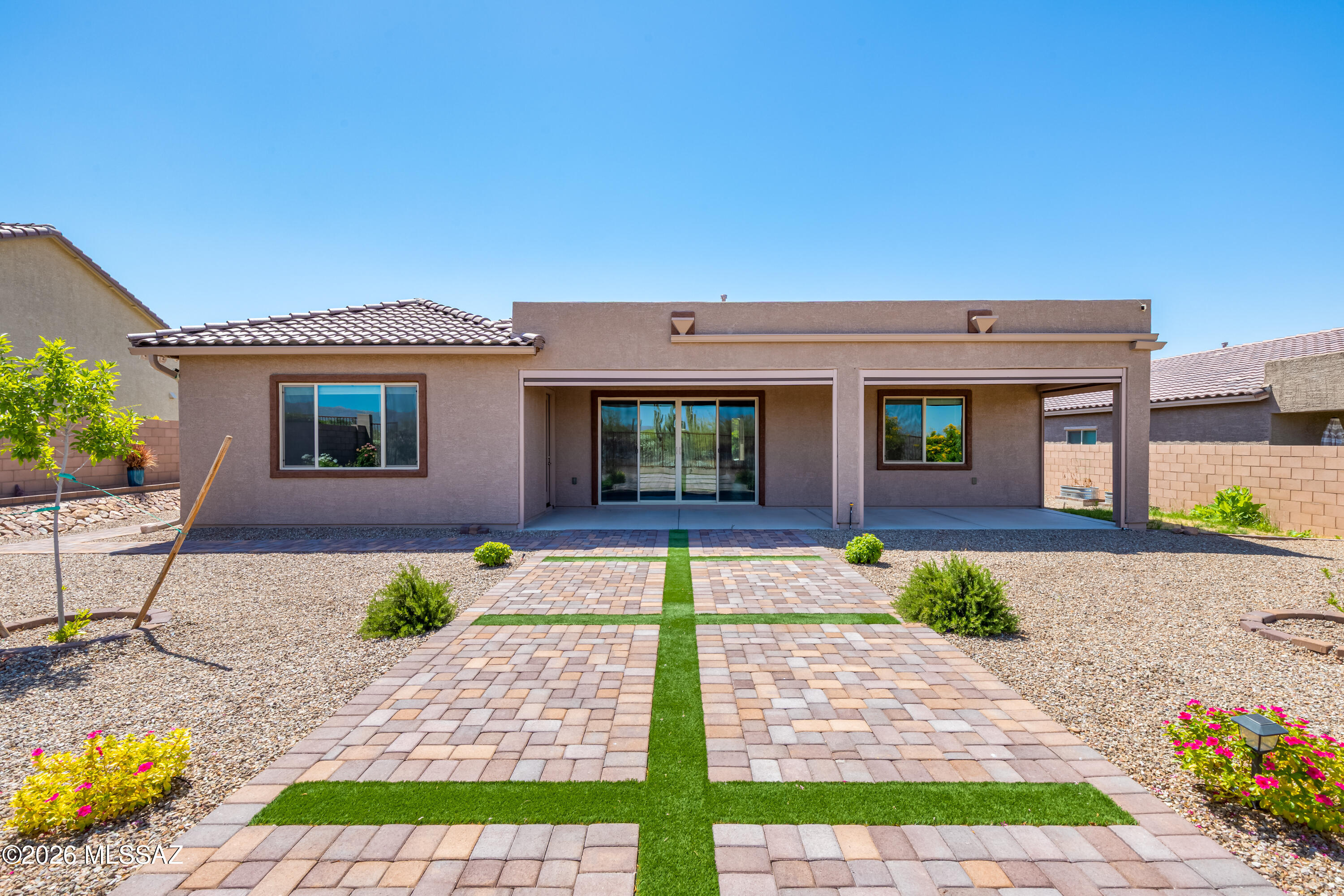 10731 N Cactus Point Drive