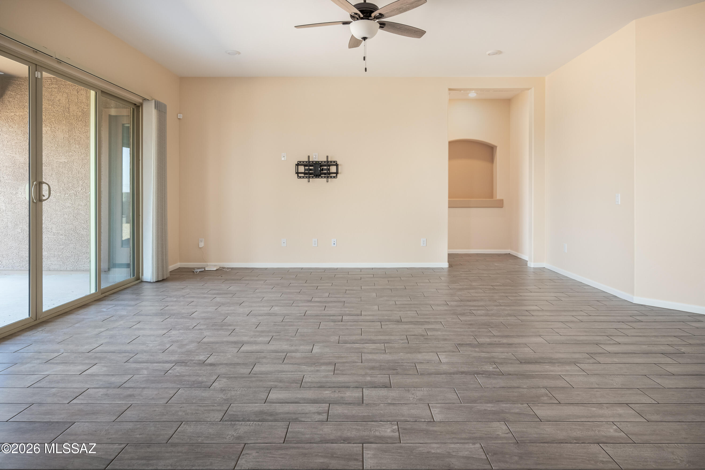 10731 N Cactus Point Drive