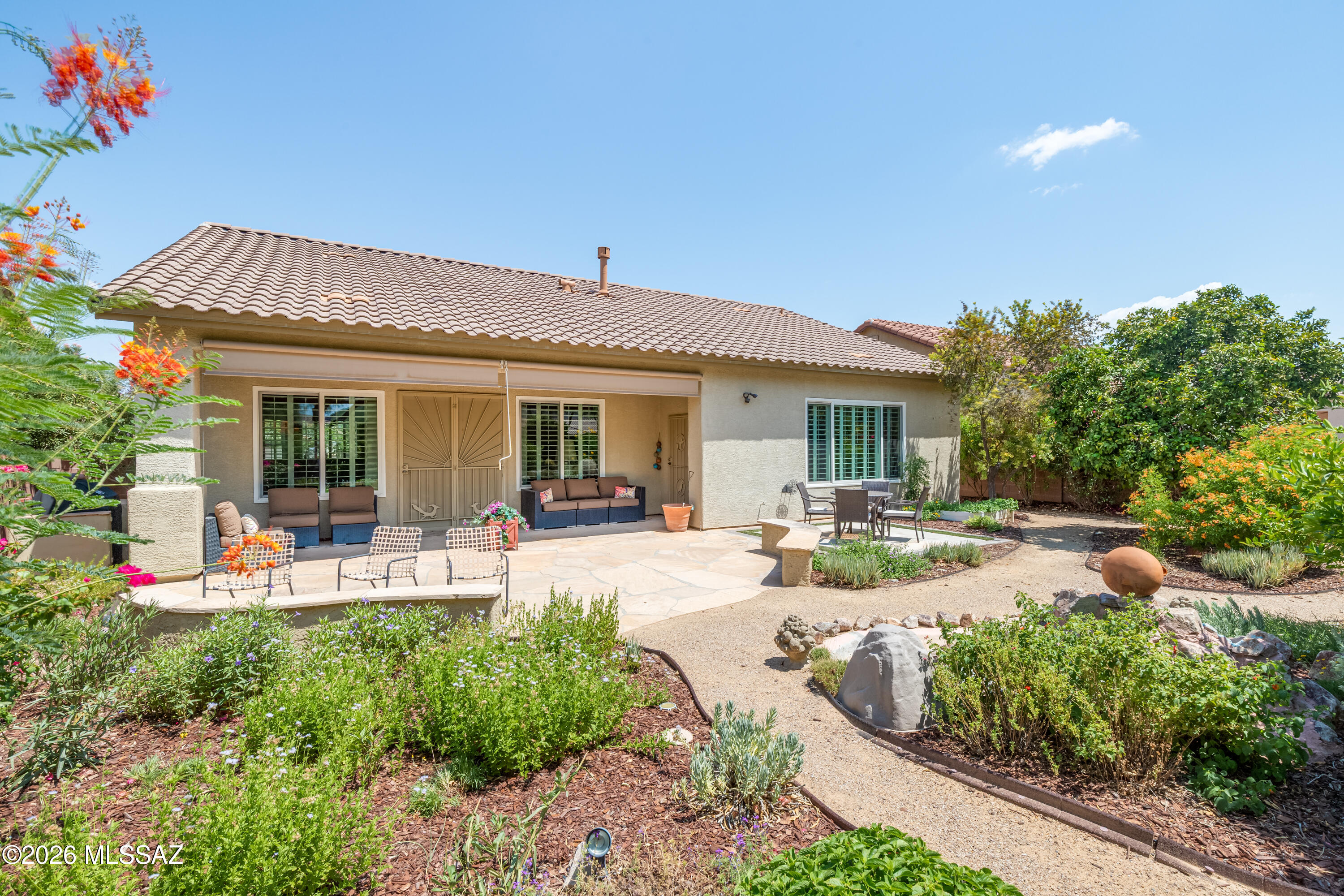 9363 N Sunflower Blossom Place