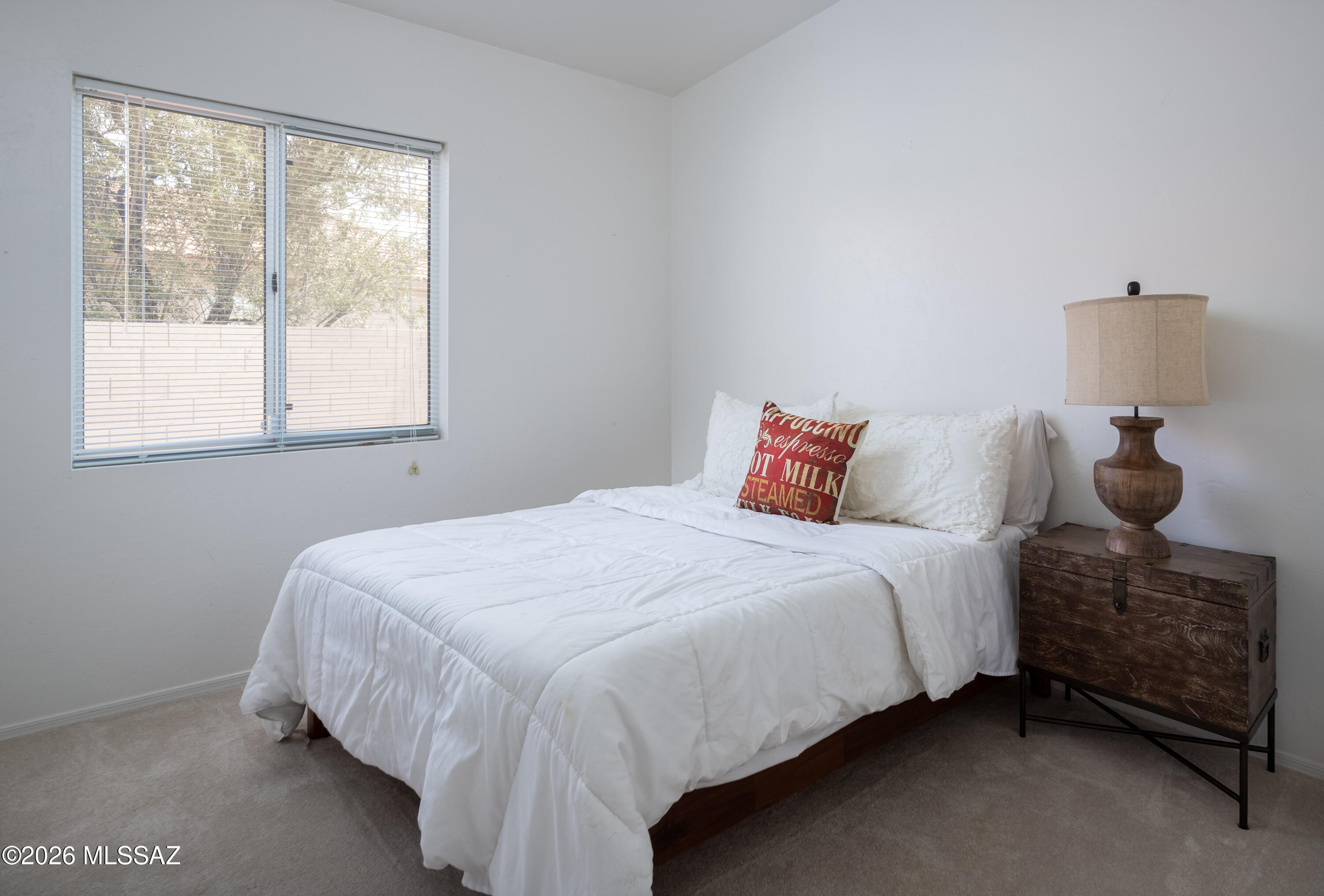 138 E Elixir Place
