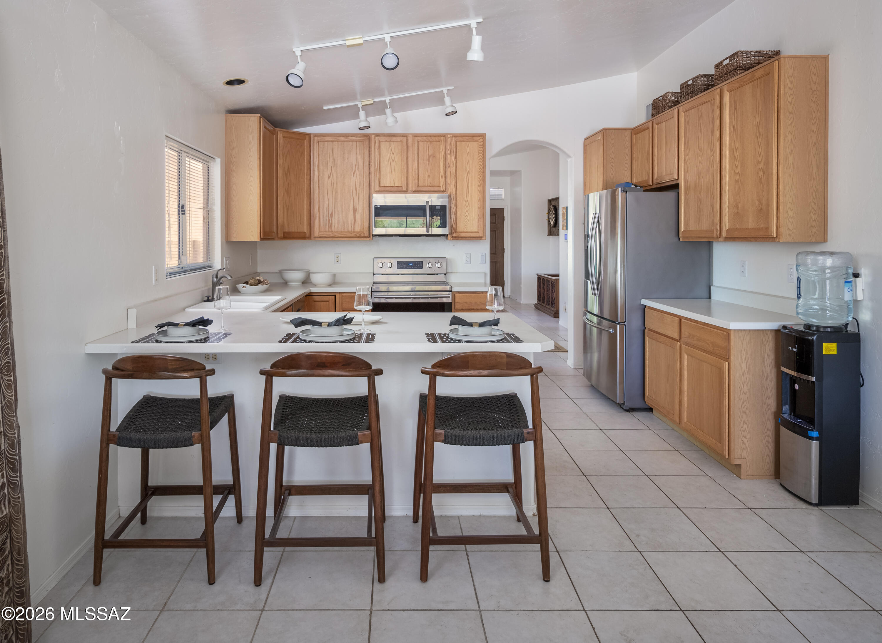 138 E Elixir Place