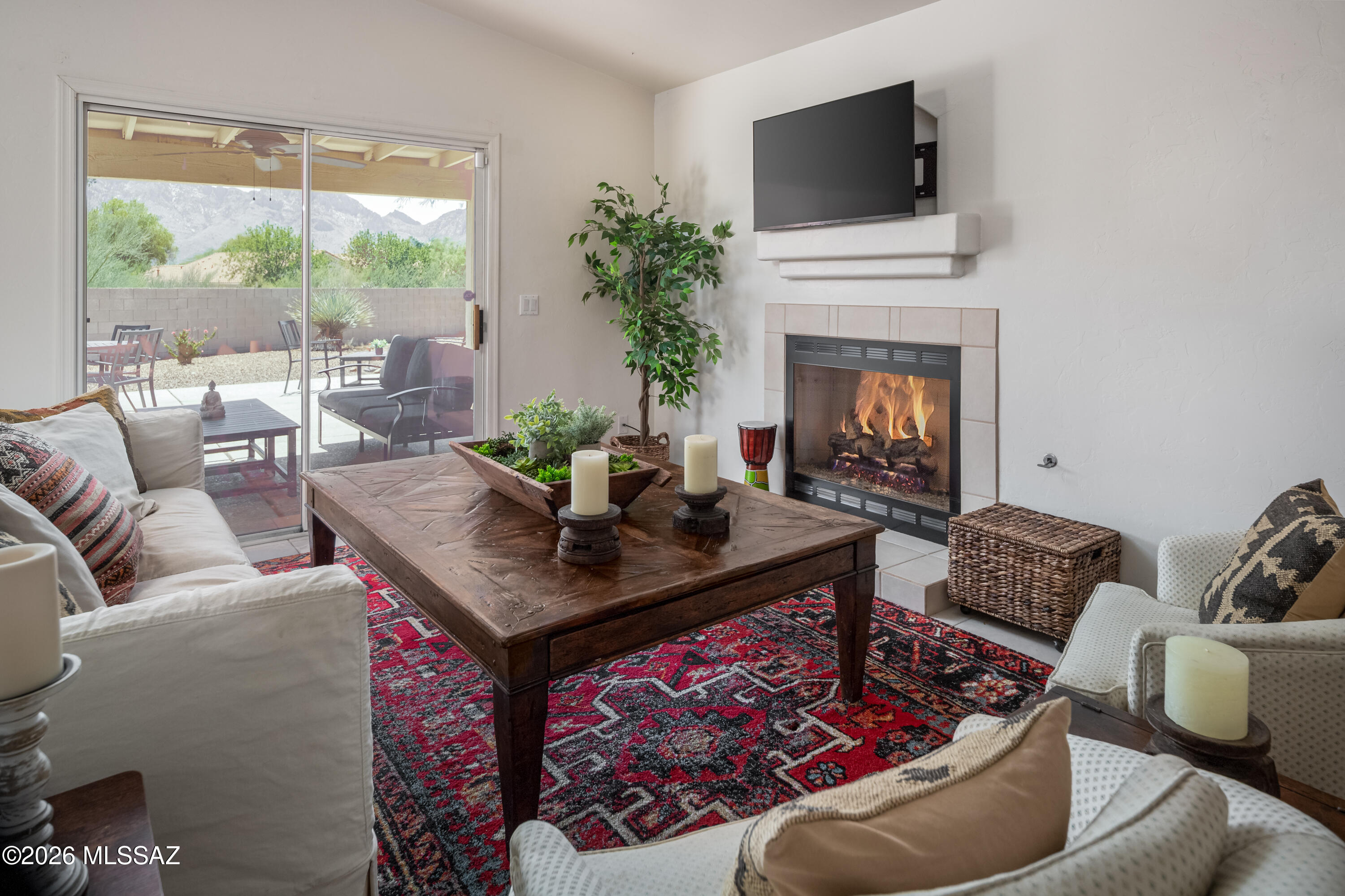 138 E Elixir Place