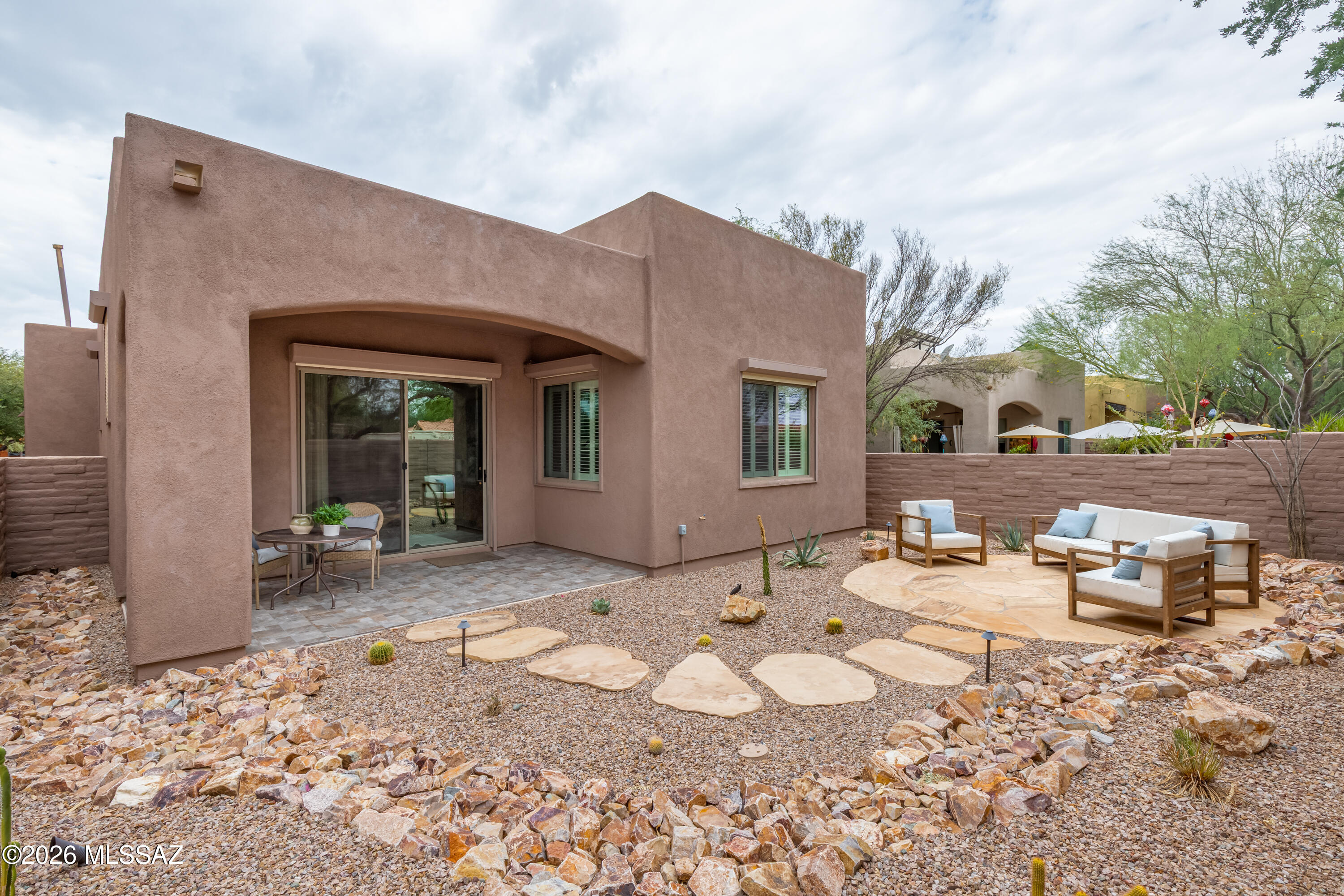 187 E Sky Light Street