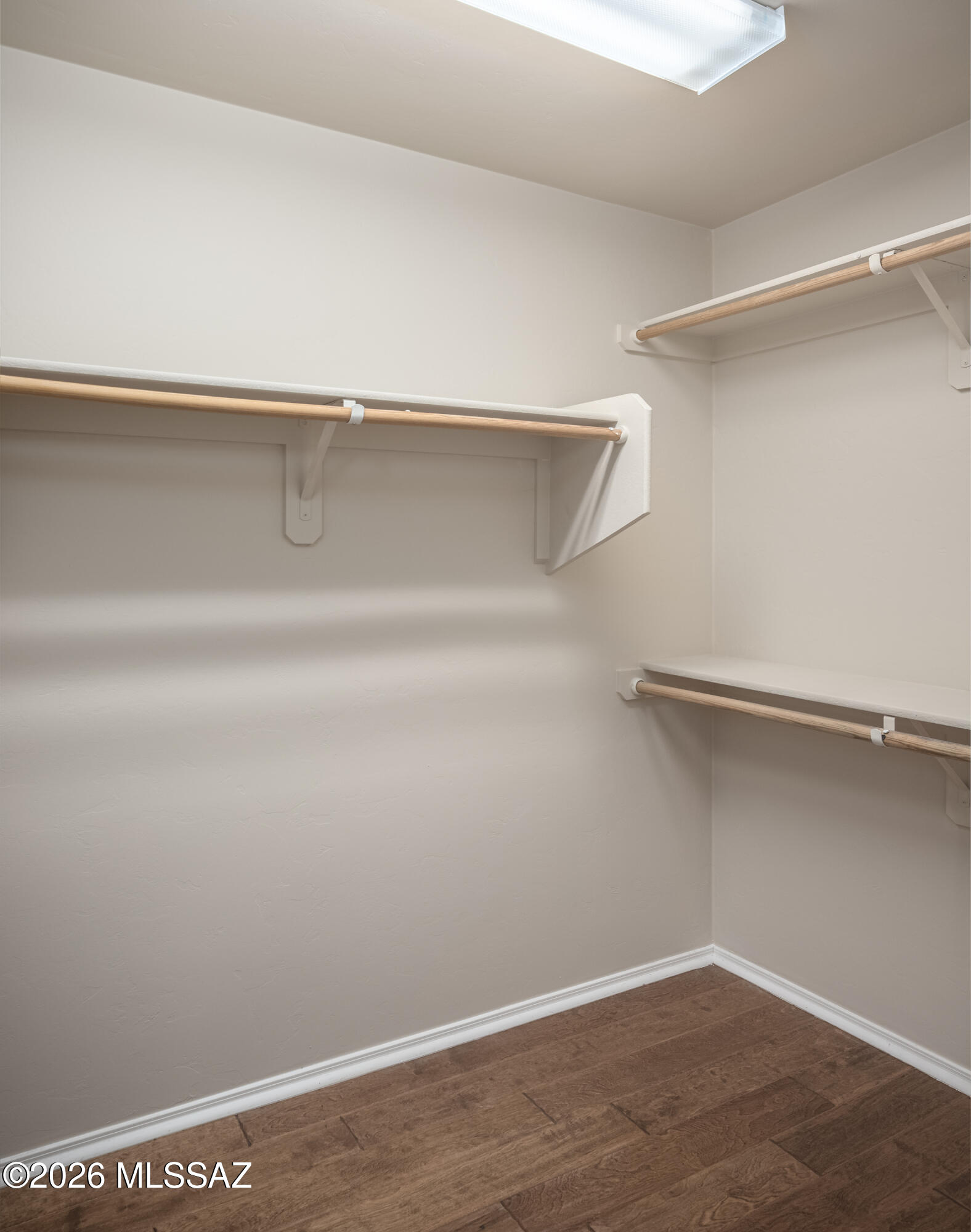 187 E Sky Light Street