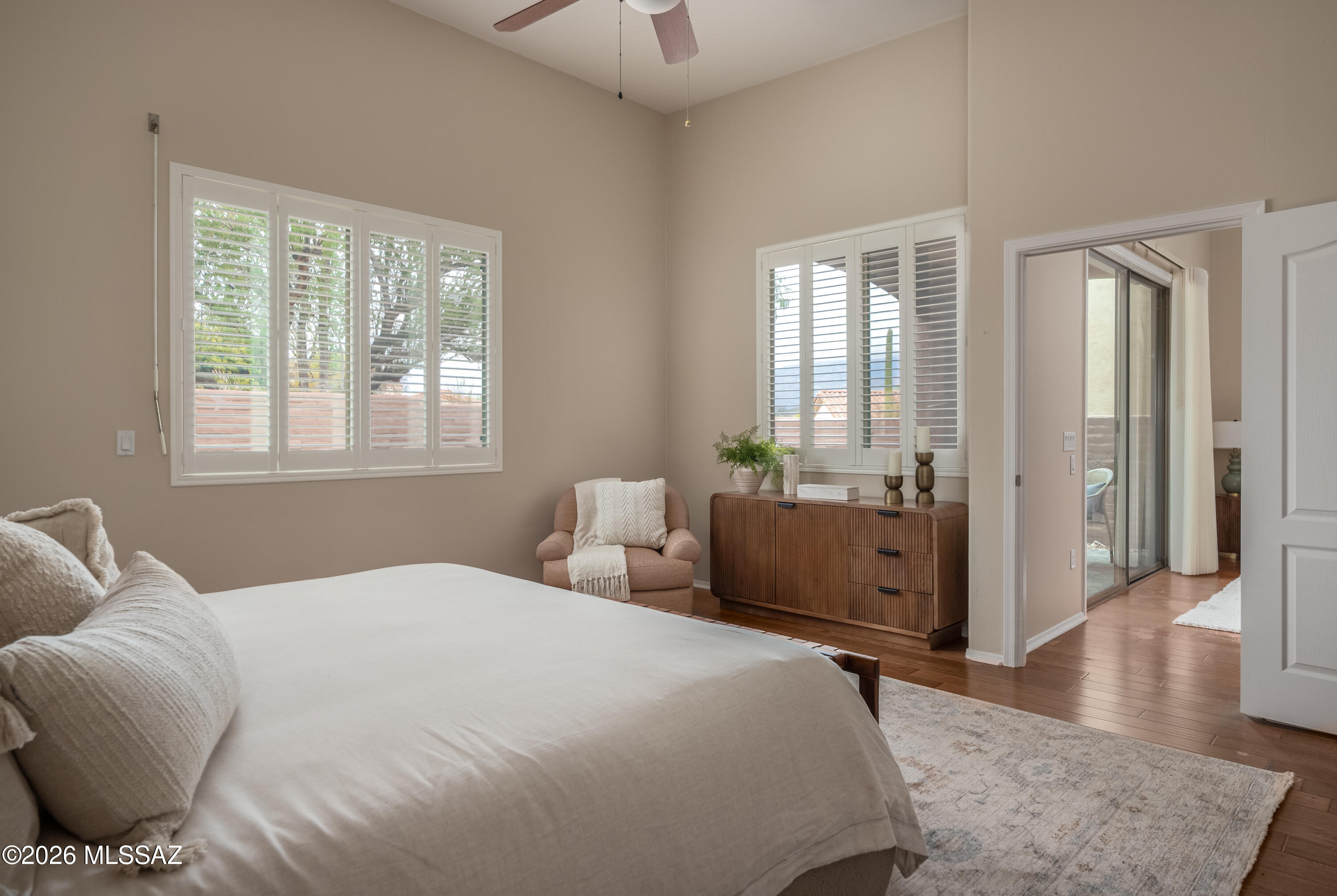 187 E Sky Light Street