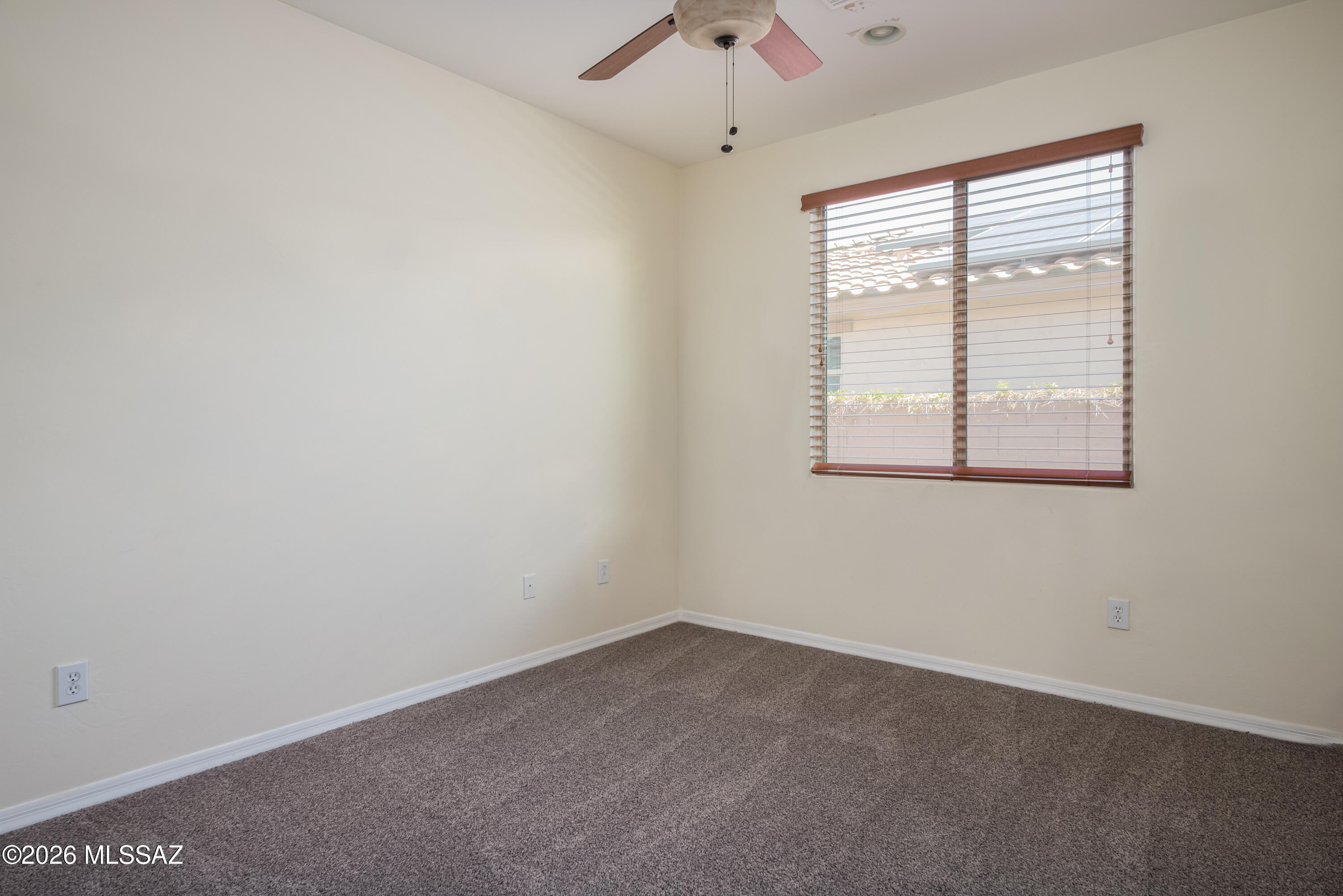 379 E Honey Bee Preserve Way