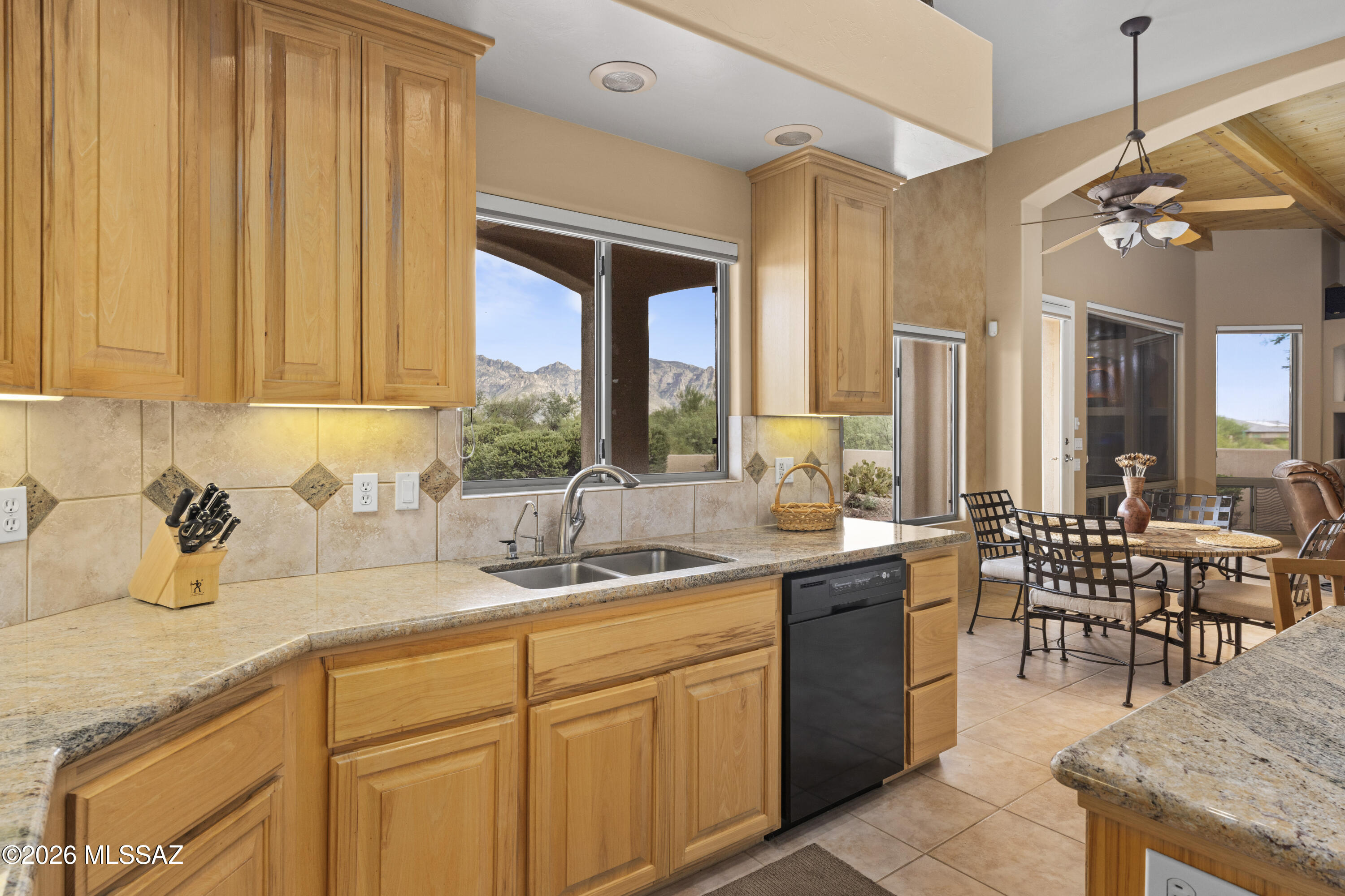 560 W Quiet Springs Drive