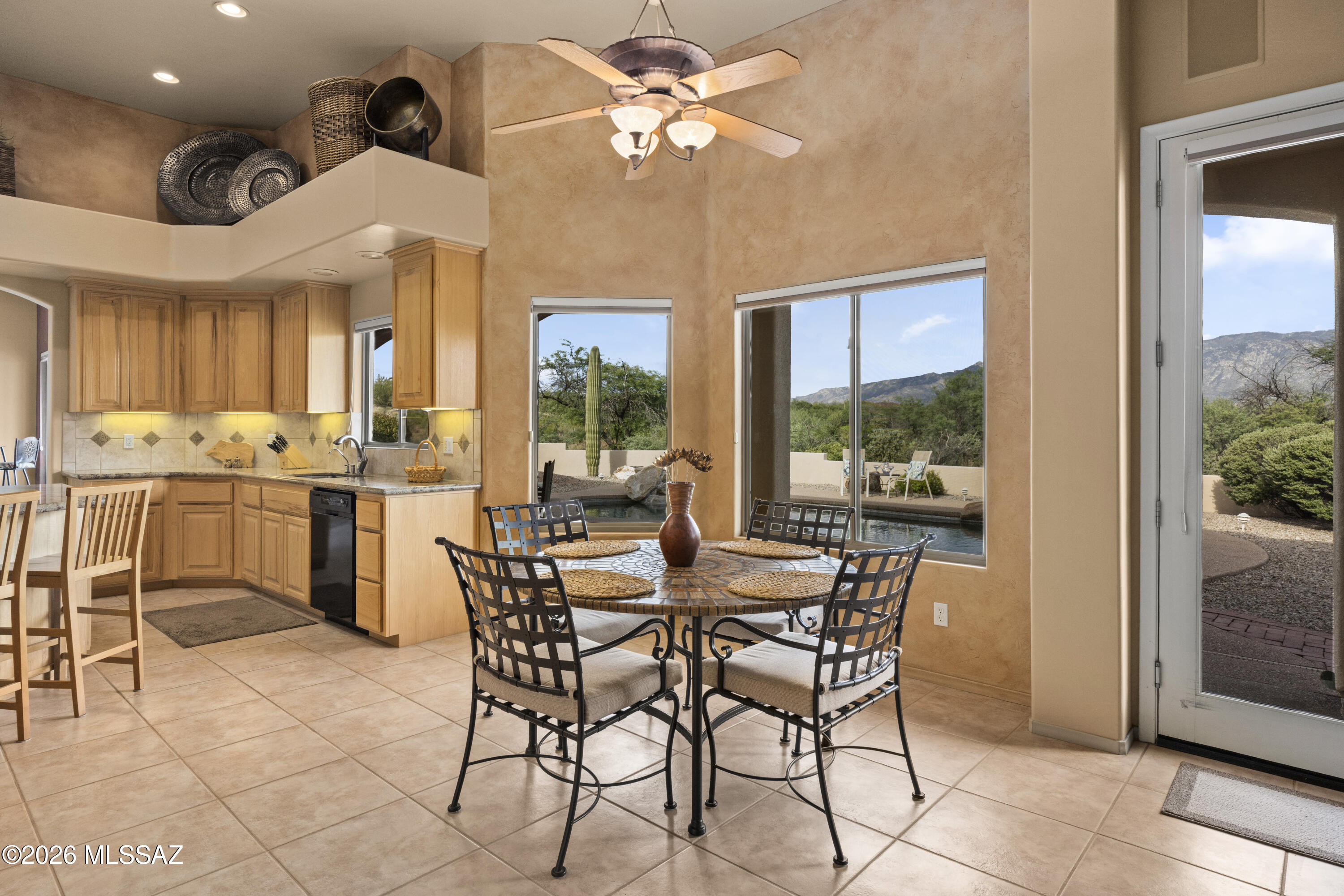 560 W Quiet Springs Drive