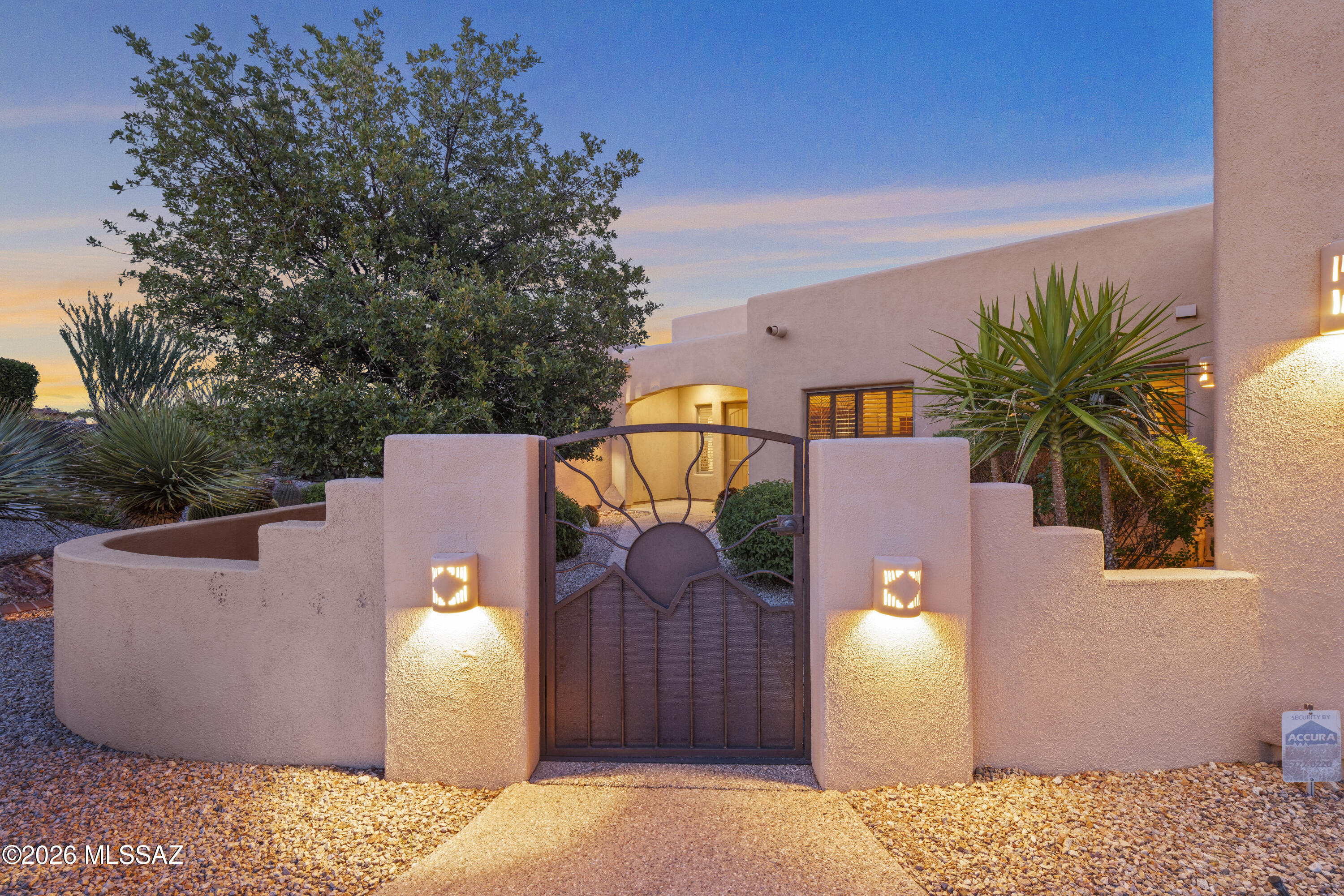 560 W Quiet Springs Drive