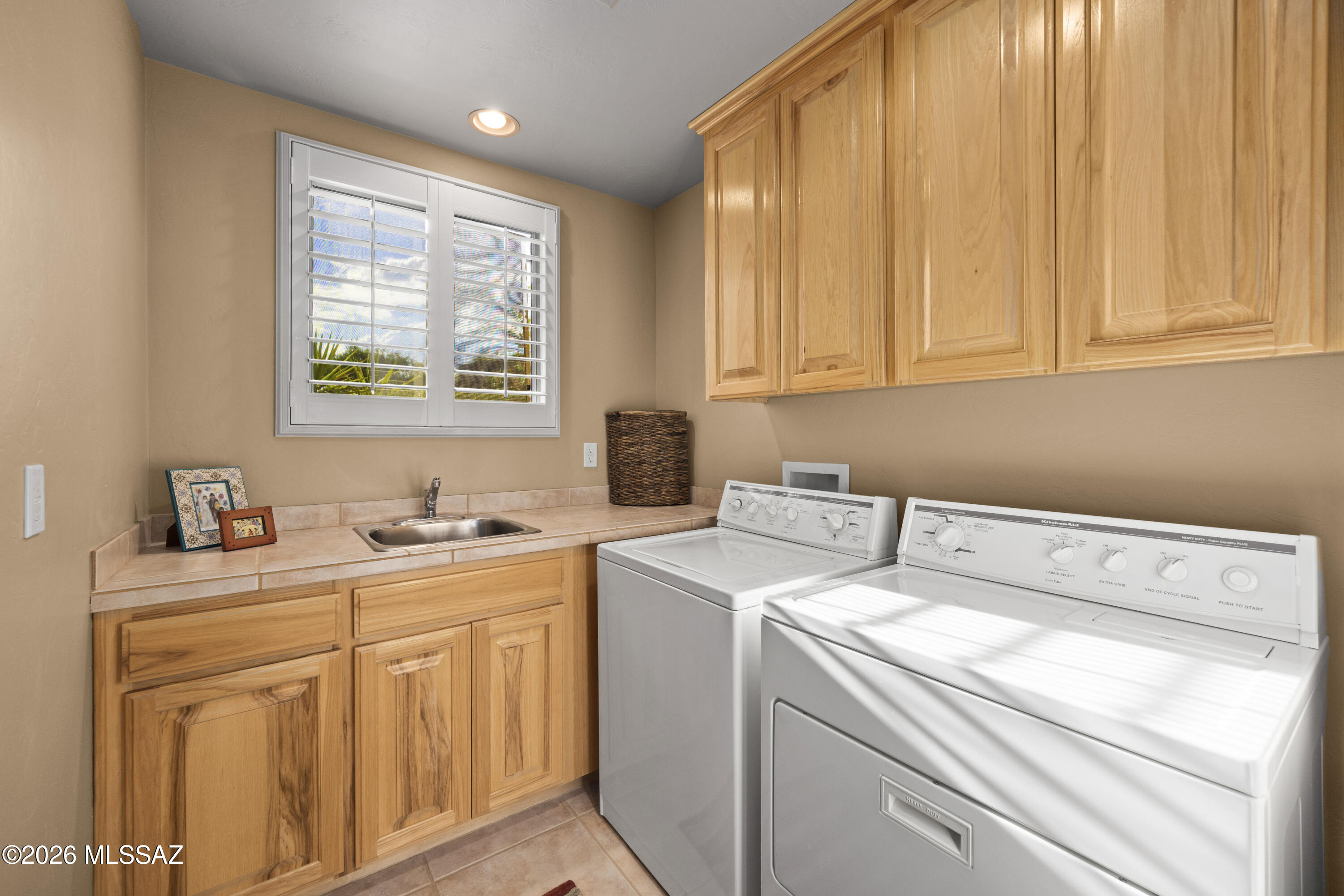 560 W Quiet Springs Drive