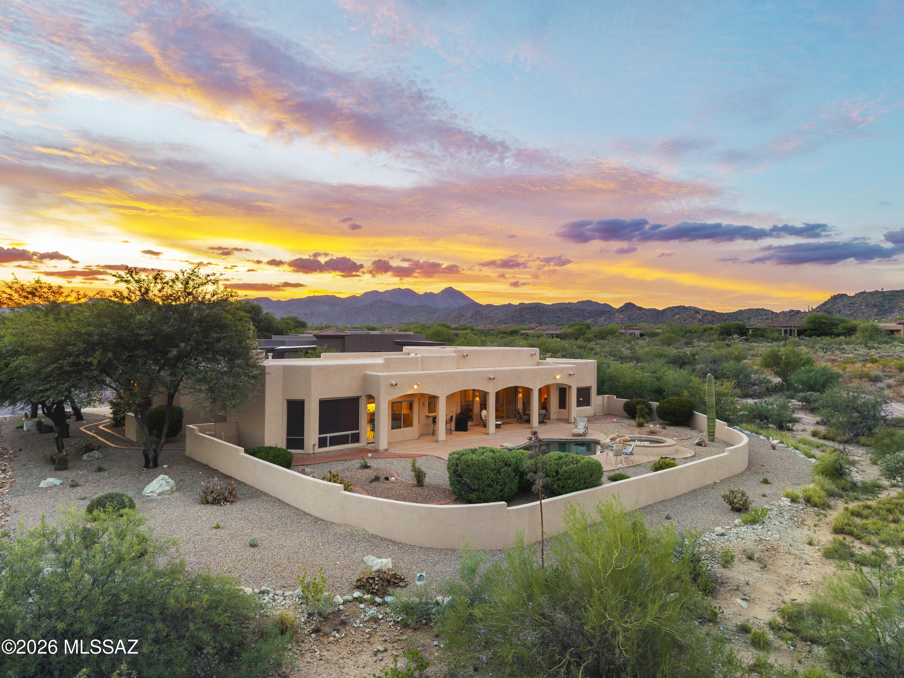 560 W Quiet Springs Drive